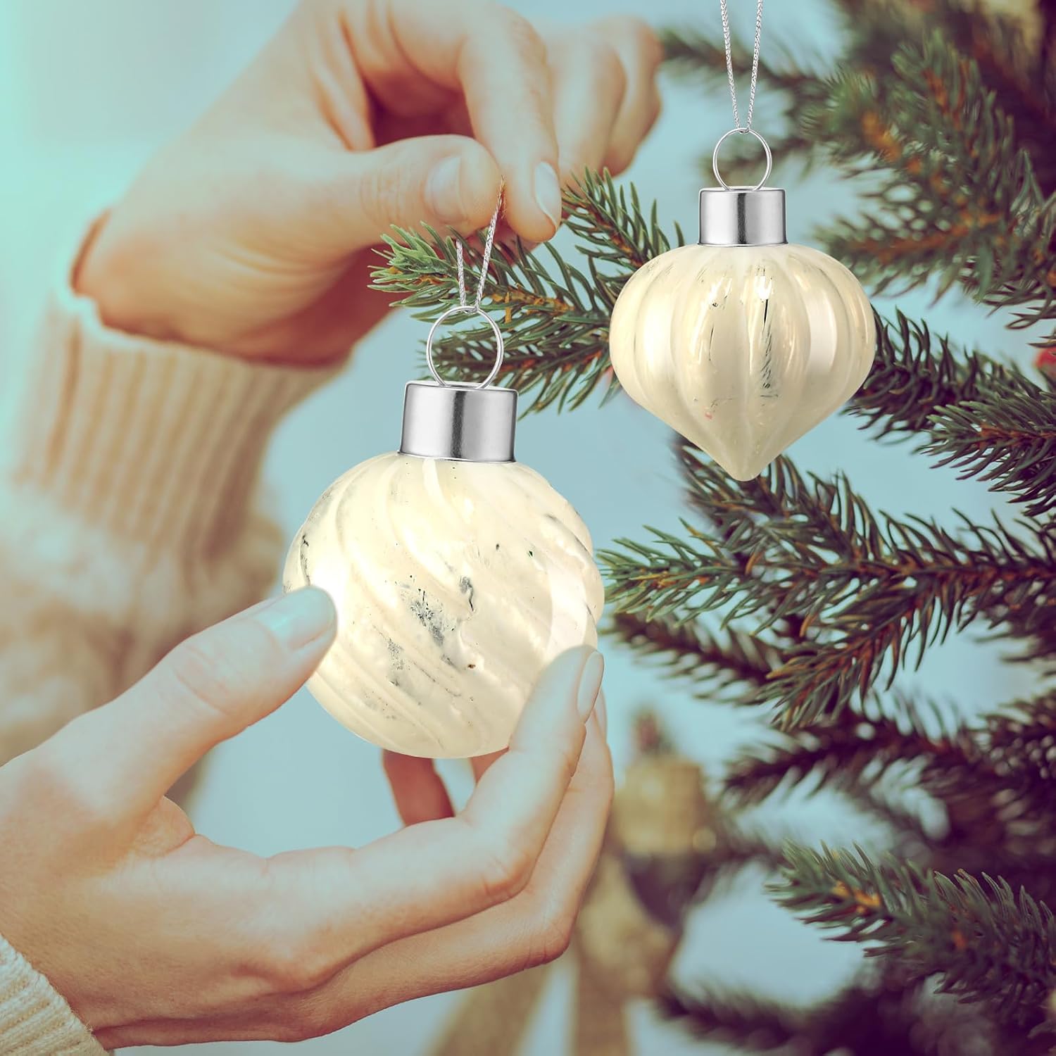 Wettarn Juego de 27 adornos navideños de cristal de mercurio, adornos de Navidad pequeños colgantes, decoraciones de Navidad retro para árbol de