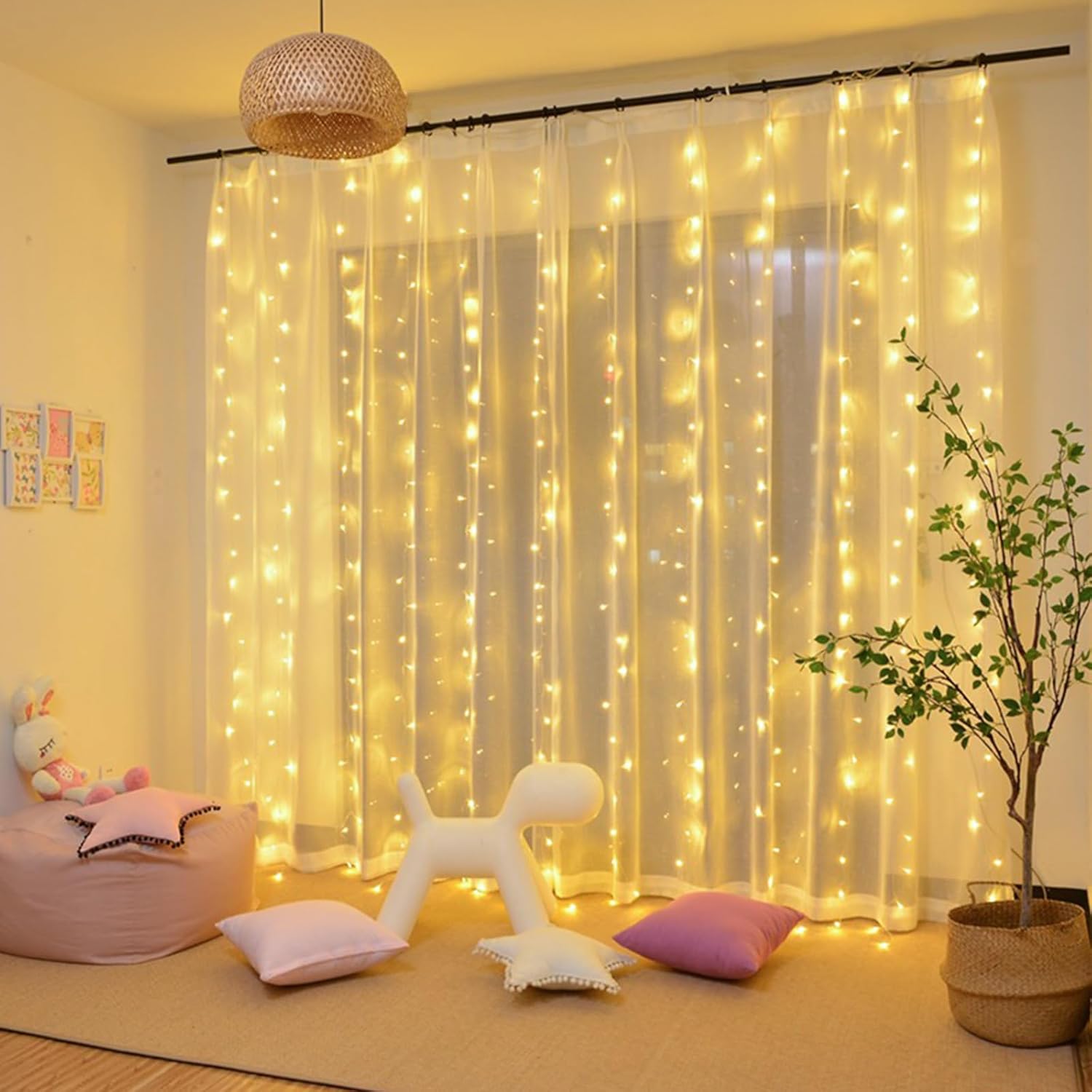 Guirnalda de luces LED para interiores, tira de luces USB con luces de cortina remotas para interiores (600 LED cálidos)