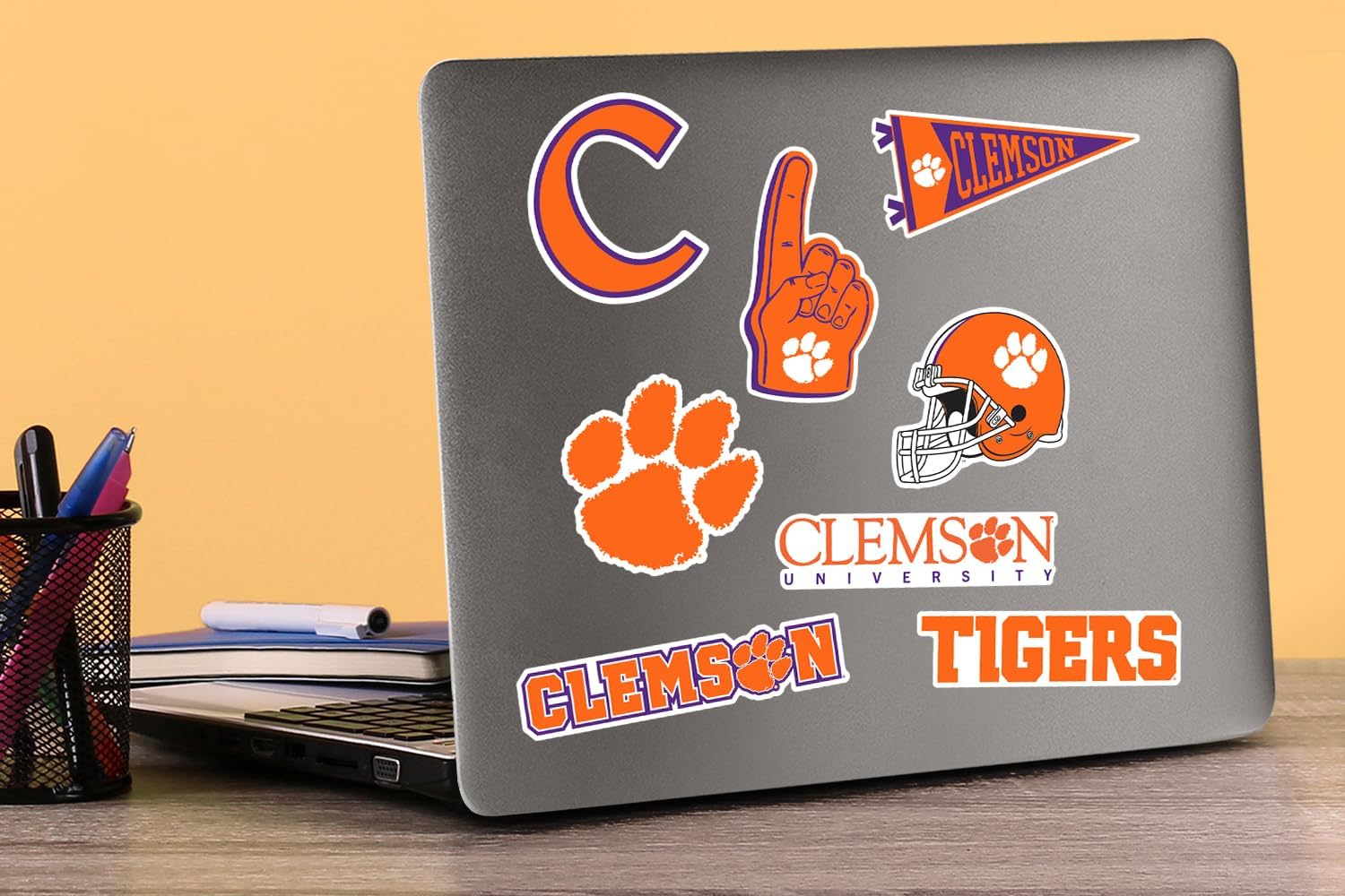 Clemson University – Paquete variado de 50 calcomanías de vinilo grandes de lujo, para laptop, botella de agua, álbumes de recortes, tableta,