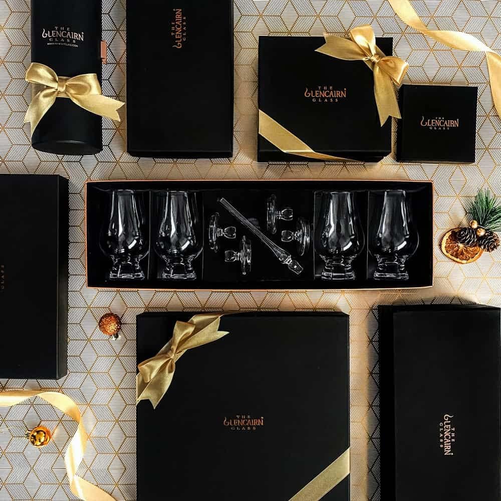 GLENCAIRN Juego de vasos de whisky, paquete de 9 piezas, incluye 4 vasos de whisky y tapas de degustación, pipeta en juego de regalo para