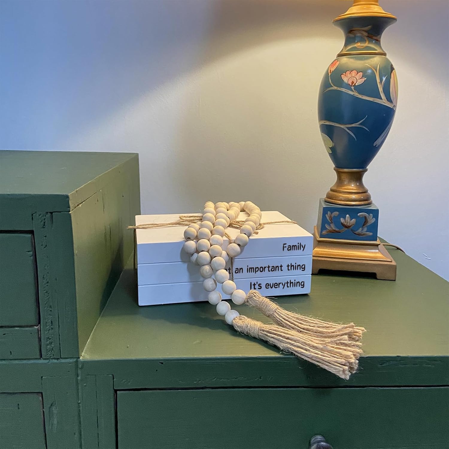 Libros decorativos para decoración del hogar, libros de imitación blancos para decoración, libros de exhibición apilados de granja rústica (familiar)