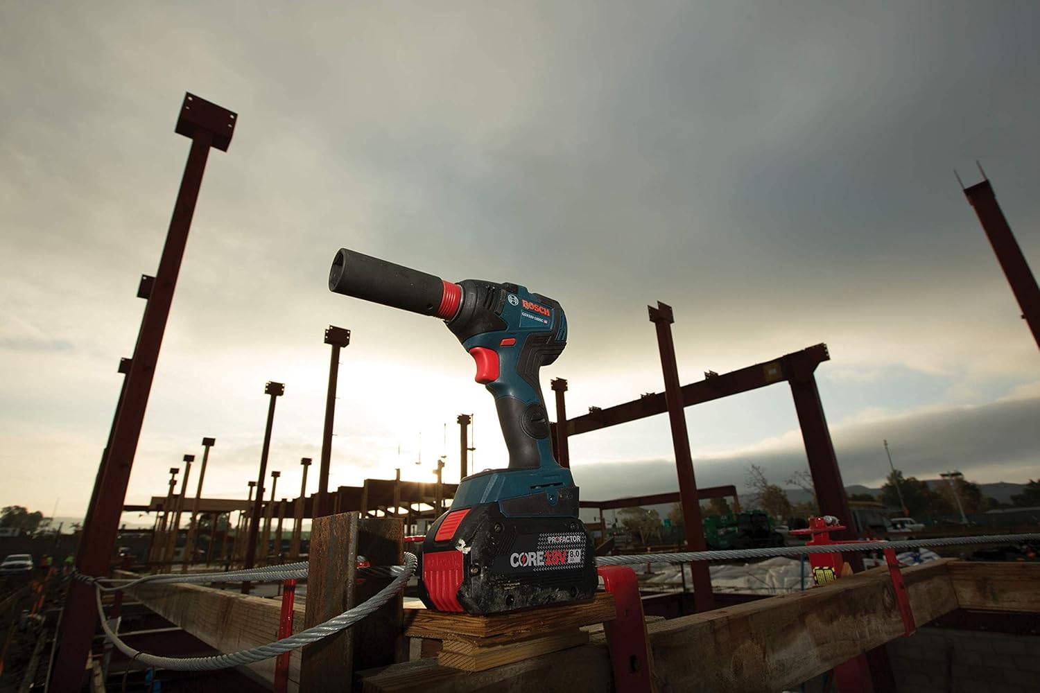 Bosch PROFACTOR GKS18V-25CB14 – Kit de sierra circular inalámbrica de 7-14 pulgadas, brazo fuerte de 18 V, incluye (1) batería de rendimiento