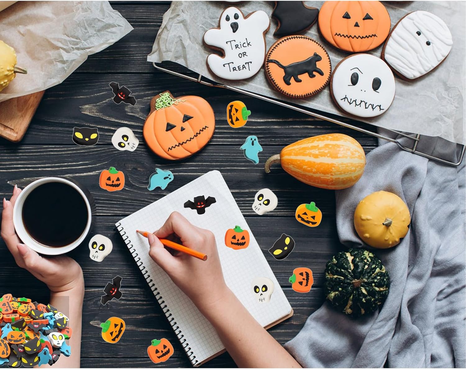 90 borradores de Halloween para niños, calabaza 3D, fantasma, esqueleto, murciélago, gato, mini borrador de goma novedoso para niños, estudiantes,