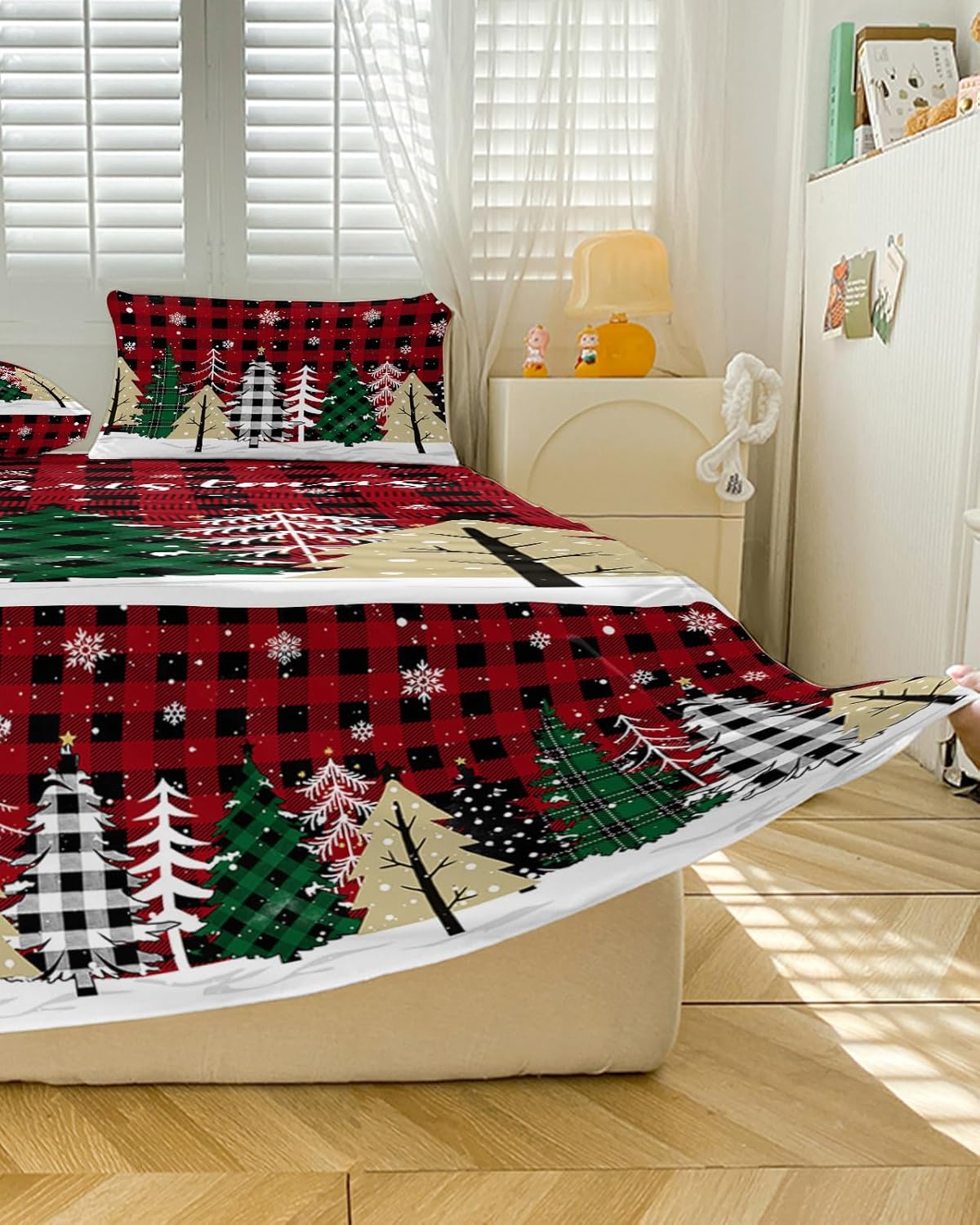 Faldas de cama plisadas envolventes de Navidad para cama King de 78 x 80 pulgadas, sábana decorativa con volantes y falda de cama de 18 pulgadas con