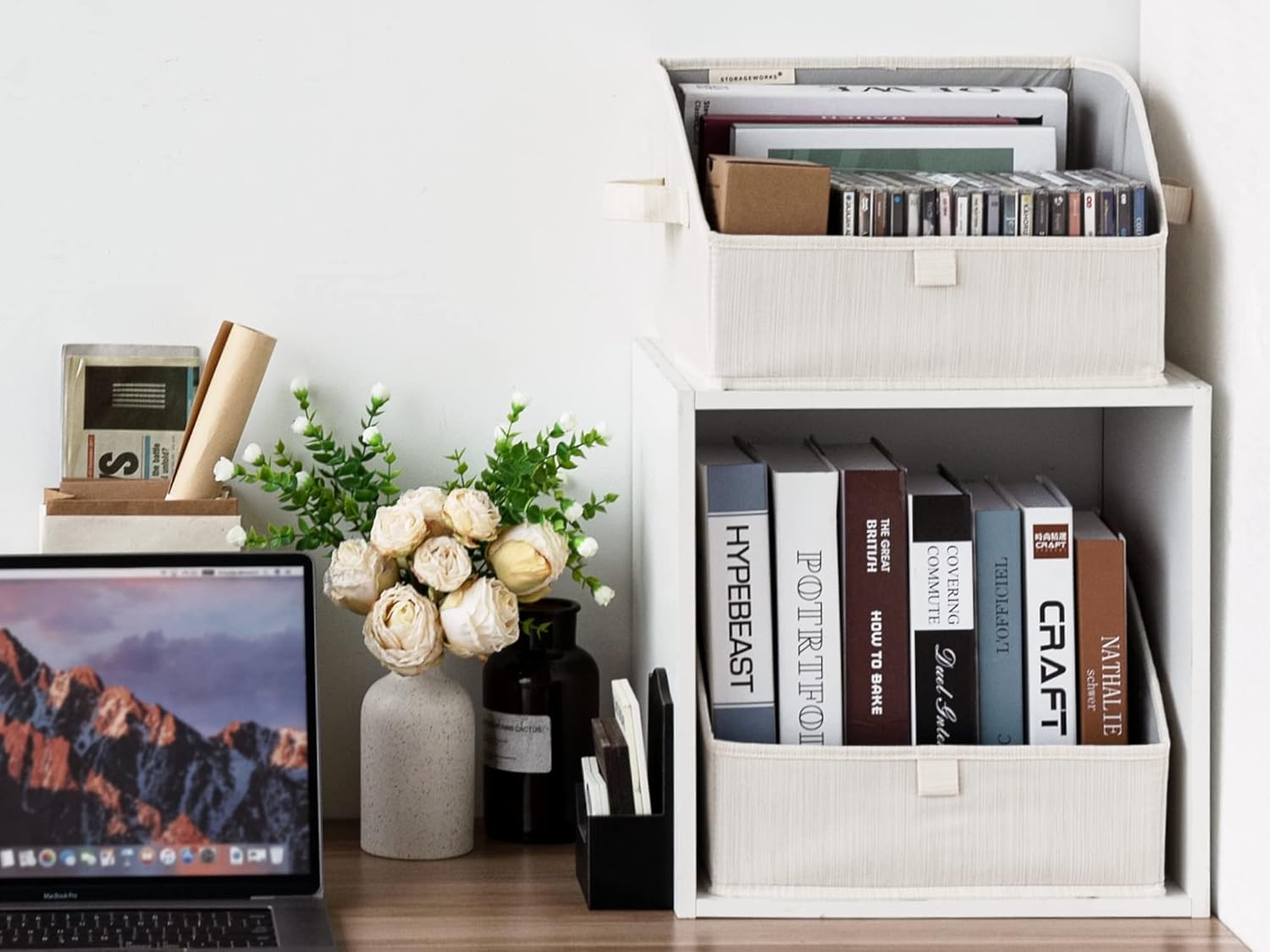 StorageWorks Paquete de 3 contenedores de almacenamiento trapezoidales plegables con 2 cajas de almacenamiento decorativas