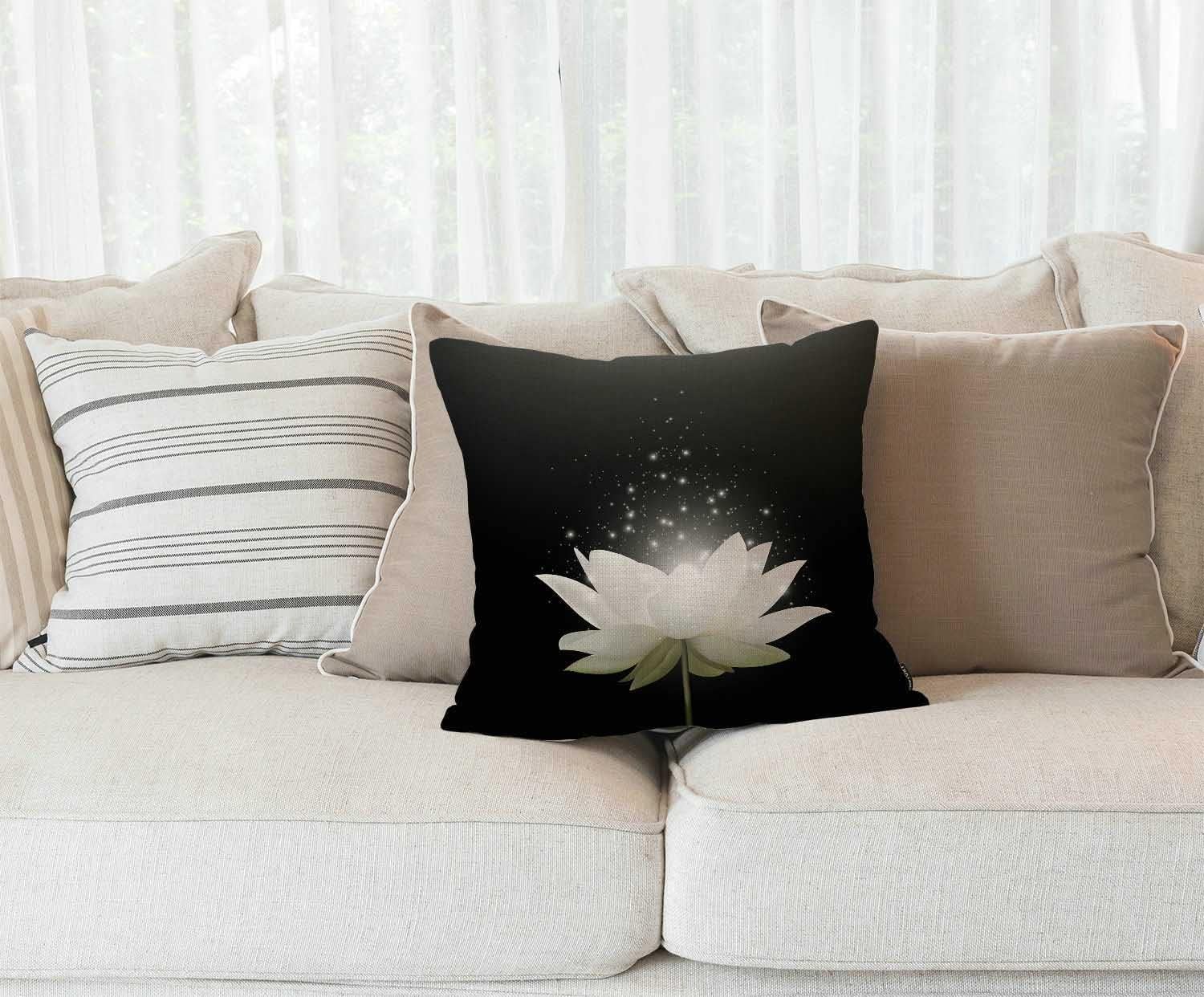 Funda de almohada floral, flor de loto blanco mágico sobre fondo negro, decoración de sofá o dormitorio, fundas de almohada de arpillera para