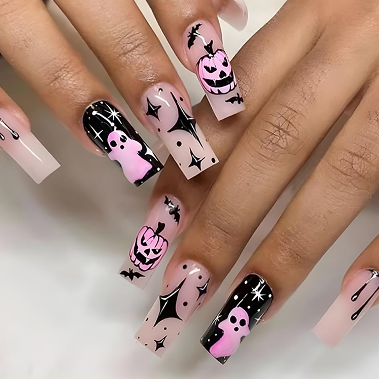 24 uñas postizas largas a presión de Halloween, fantasmas de terror, calabaza, diseño de uñas cuadradas con pegamento en las uñas de Halloween,