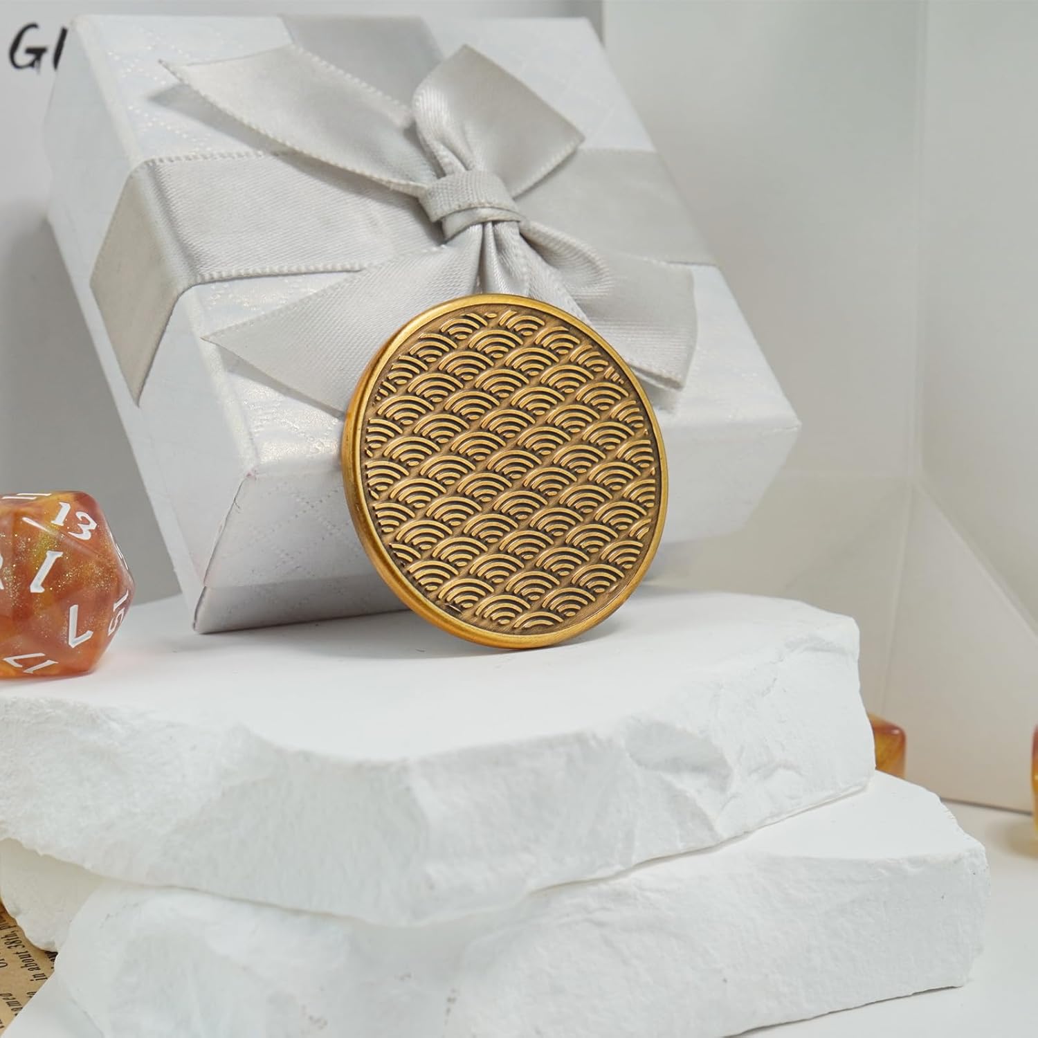 Monedas hápticas de onda japonesa, tokens para aliviar la ansiedad, juguete de metal, moneda de preocupación, monedas coleccionables, diseño