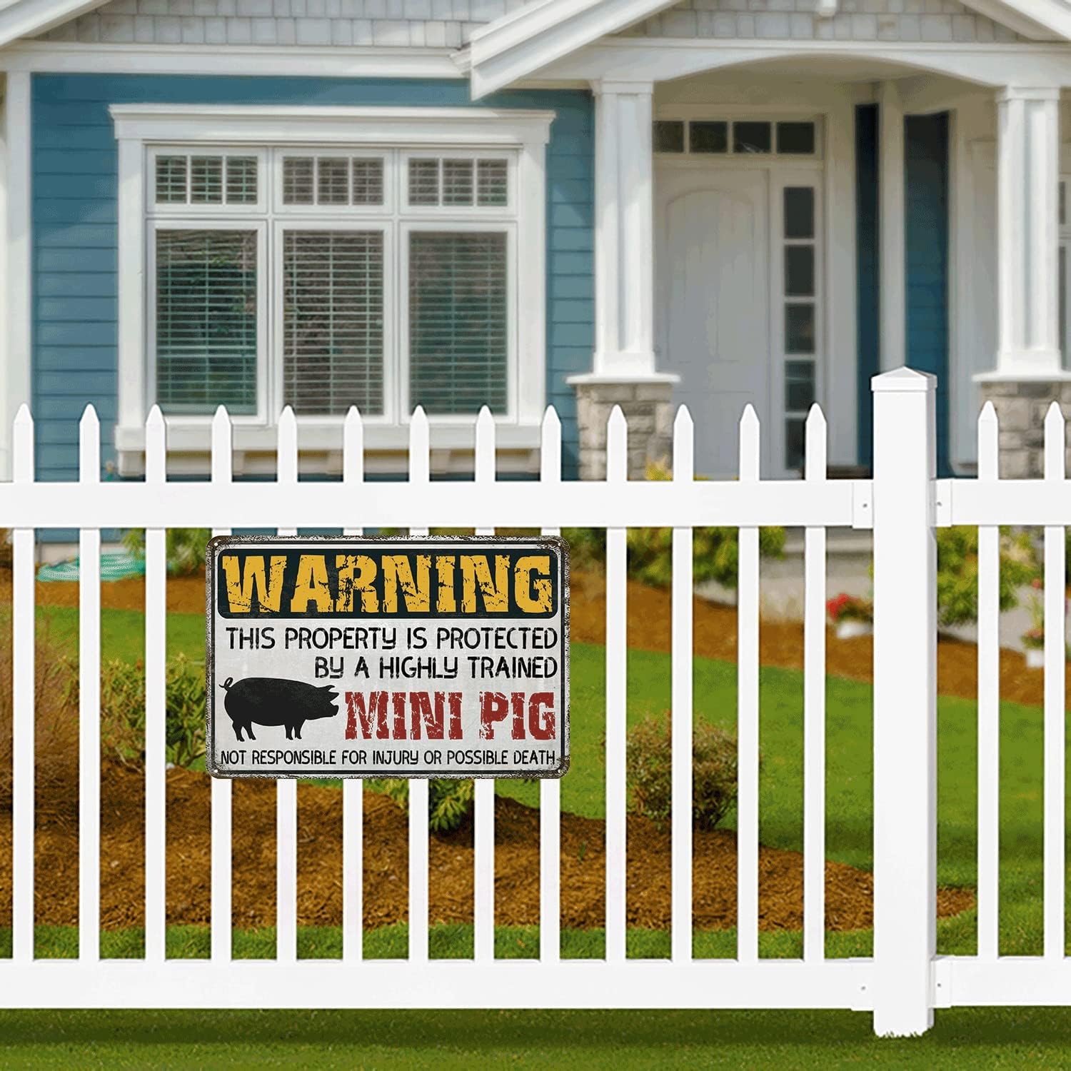 Letrero de advertencia de metal vintage con texto en inglés This Property is Protected by a highly trainined mini-cerdo Yard StreetGarden Garage