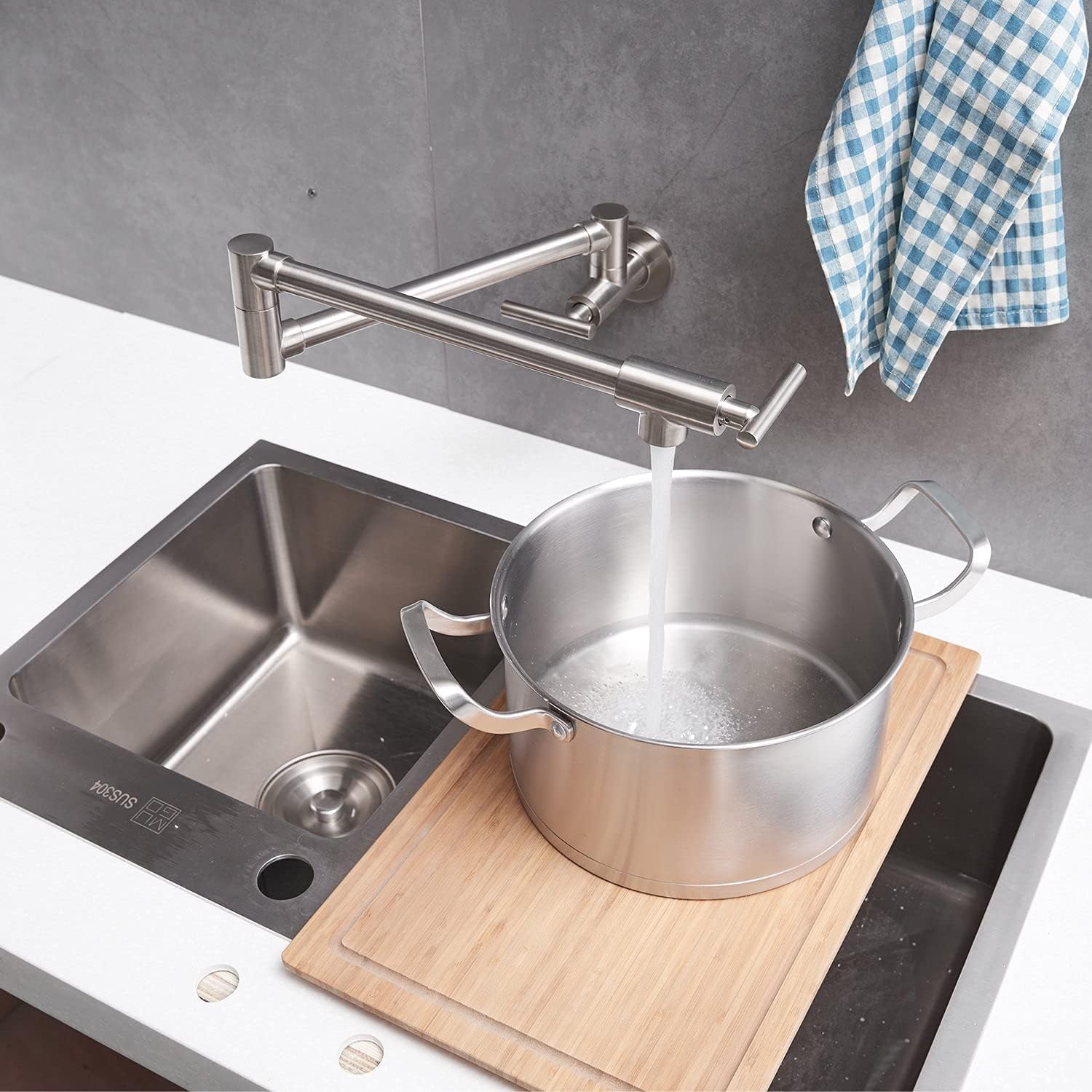 Grifo de llenado de ollas de níquel cepillado, montaje en pared, grifos de cocina comerciales de latón plegable y elástico con un solo orificio dos