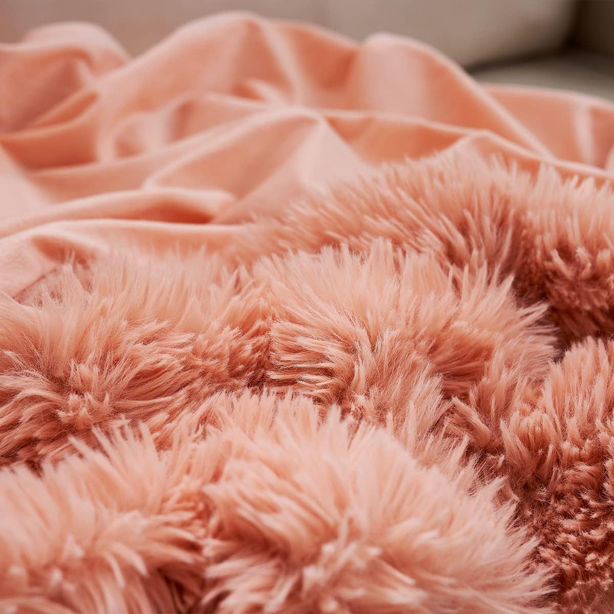 Amélie Home Manta mullida de piel sintética, lujosa manta decorativa peluda para sofá, acogedora manta peluda de felpa para sofá cama, color rosa