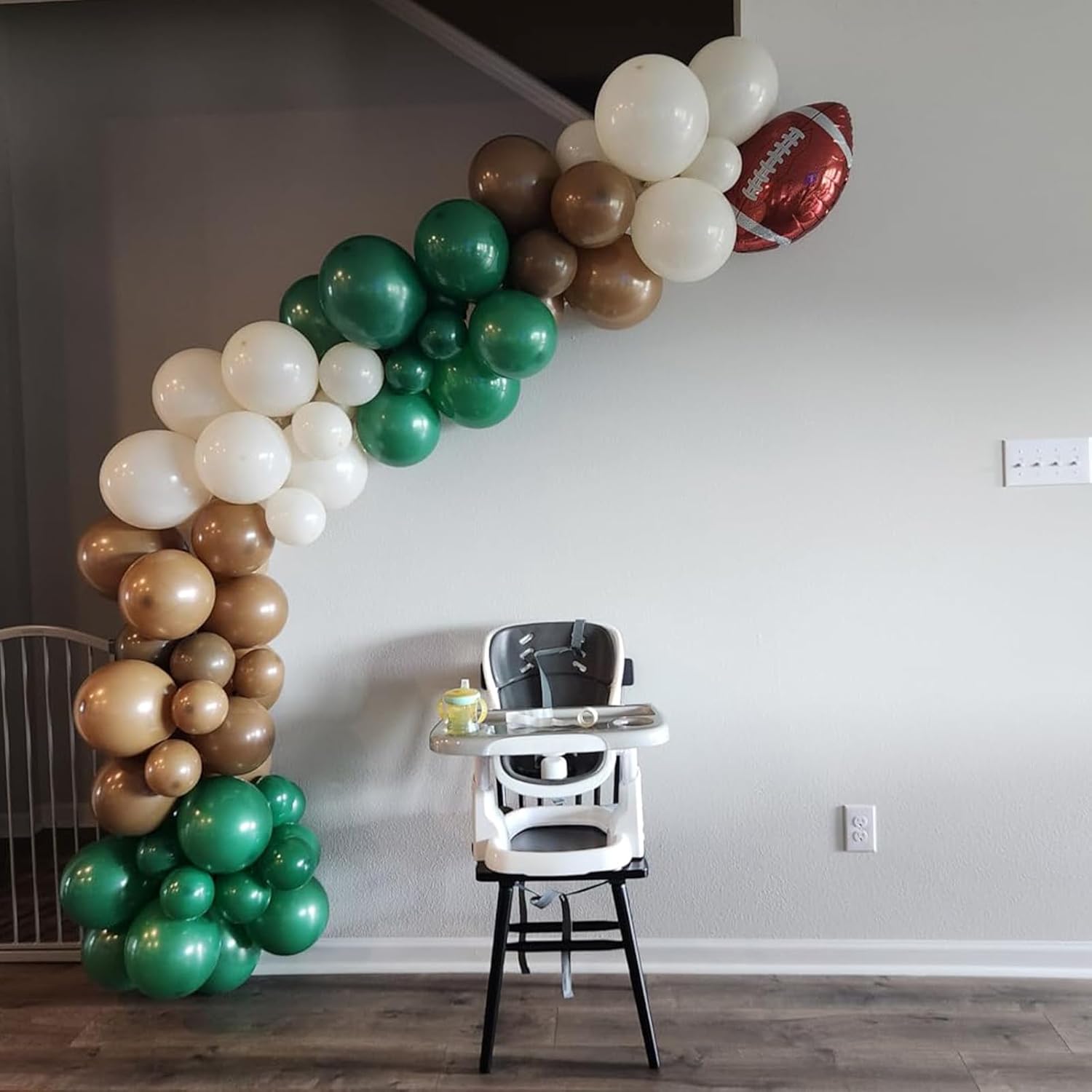 Kit de arco de globos verde y negro