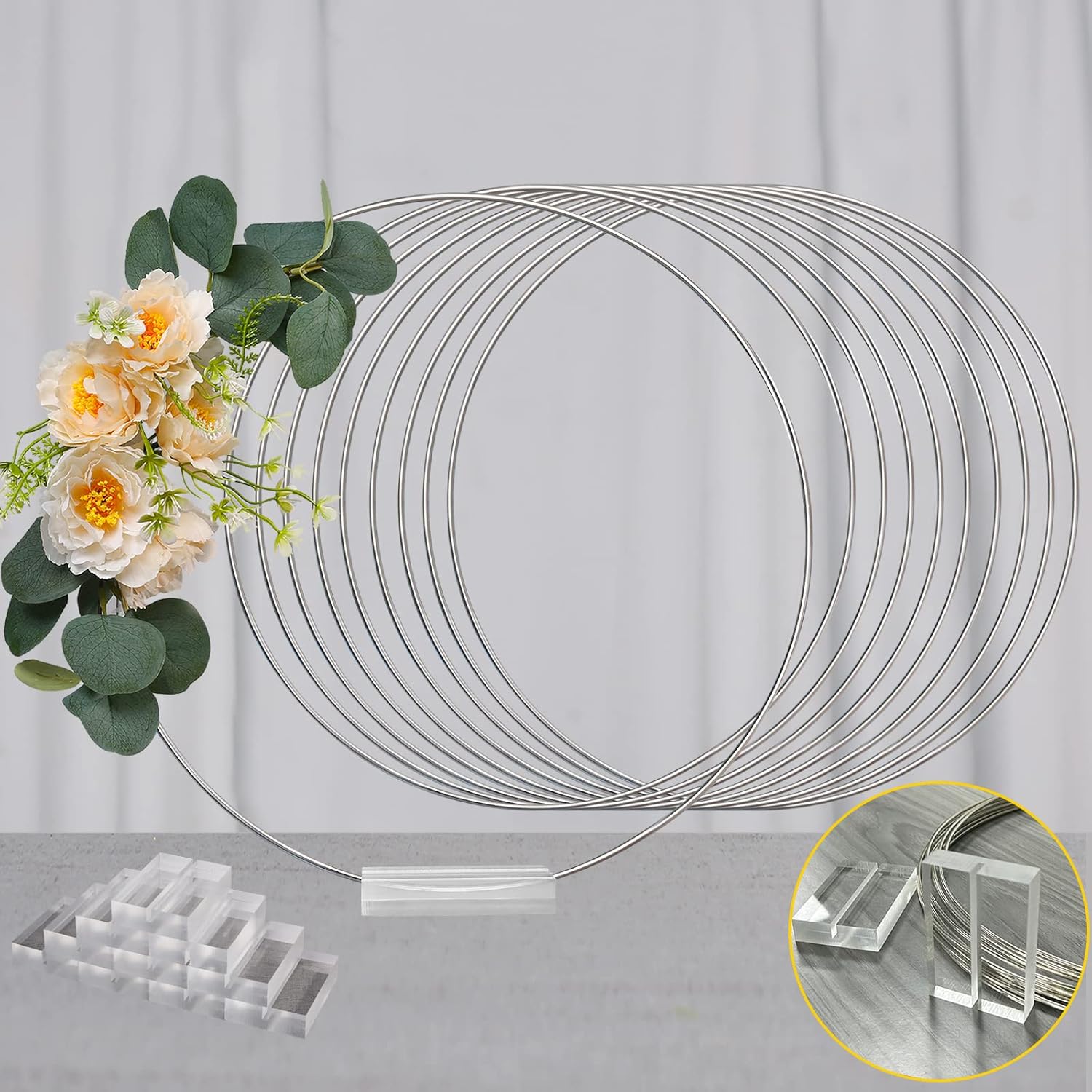 YALLOVE 10 piezas de centro de mesa de aro floral de 12 pulgadas, soporte de anillo de corona de metal plateado con base acrílica transparente para