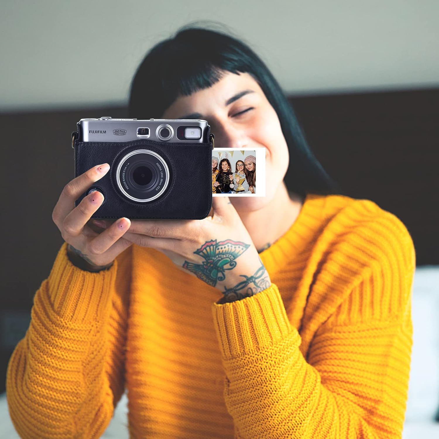 MUZIRI KINOKOO Instax Mini EVO – Funda protectora de piel sintética para cámara Fuji Instax Mini EVOPolaroid Mini EVO, con correa ajustable para el