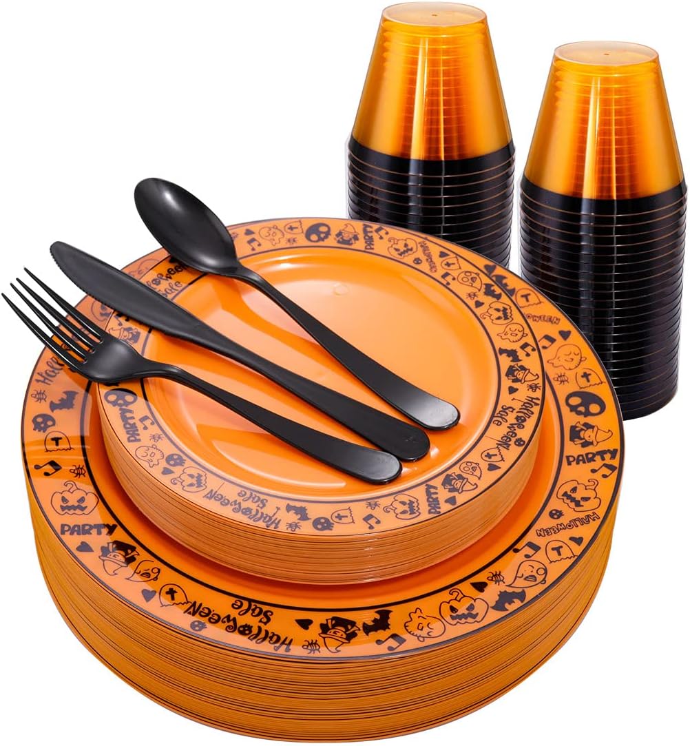Hioasis 150 platos de plástico de Halloween y platos de plástico naranja con patrón de Halloween negro para 25 invitados, cubiertos de plástico