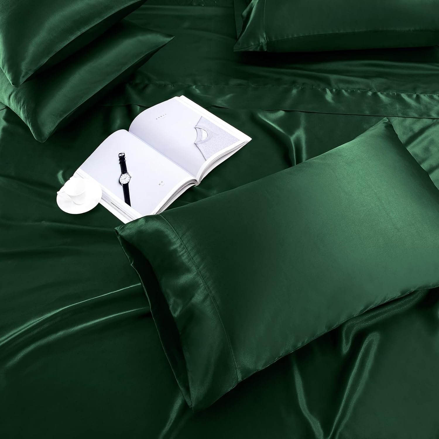 TREELY Sábanas de satén tamaño Queen  Juego de sábanas de satén suave de 6 piezas de color verde negruzco con bolsillo profundo, 1 sábana bajera + 1
