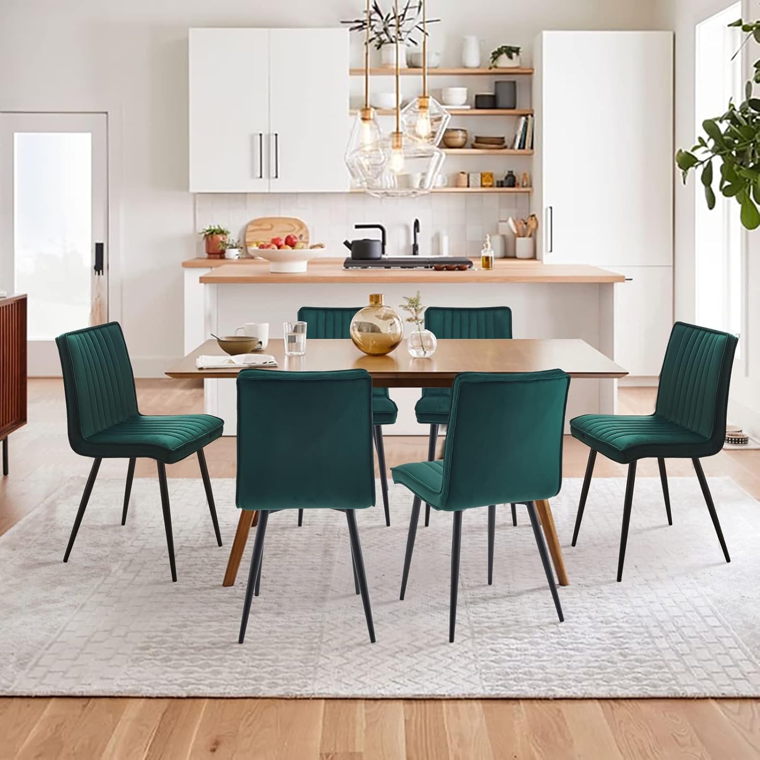 TUKAILAi Juego de 4 sillas de comedor de terciopelo, sillas de cocina tapizadas con respaldo y patas de metal fuertes, silla de ocio para sala de