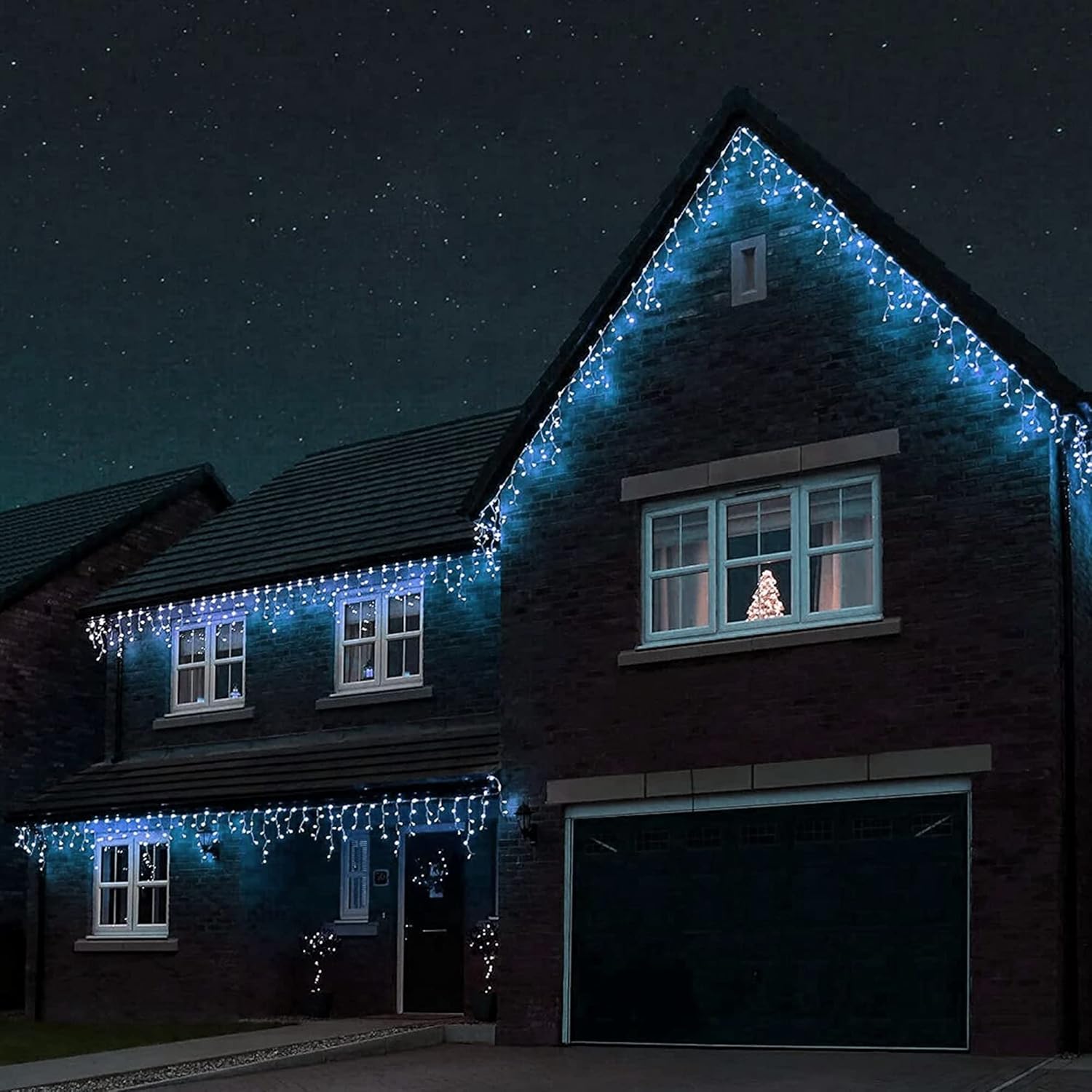 Dazzle Bright 360 luces LED de Navidad, 29.5 pies, 8 modos de luces de cortina con 60 gotas, cadena de luces de Navidad conectables para decoración
