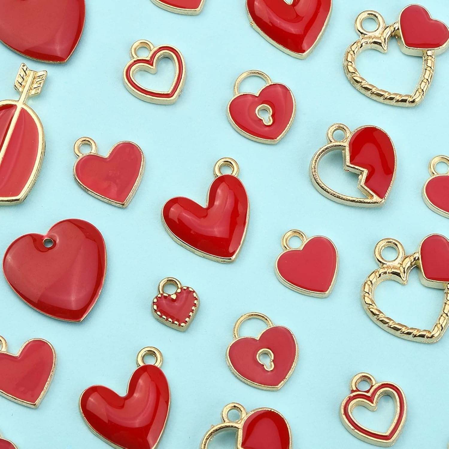 KitBeads Dijes de corazón de estilos mixtos con forma de corazón de dibujos animados para hacer pulseras a granel