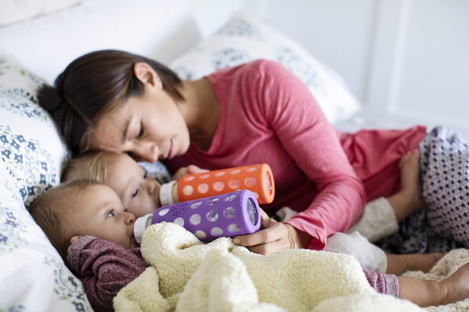 Lifefactory Biberón de vidrio de 9 onzas con pezón de etapa 2 y funda protectora de silicona, mango