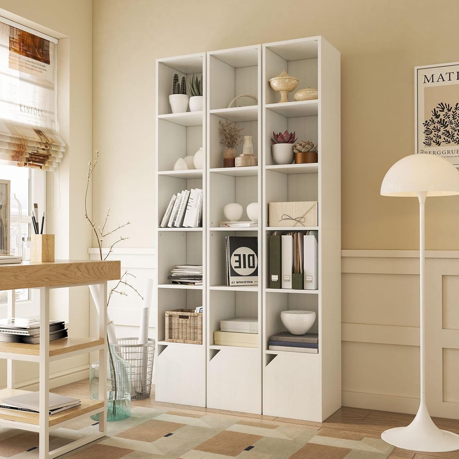 IBUYKE Estantería estrecha de 6 niveles de altura, moderna estantería de esquina blanca con almacenamiento de puertas, estante de torre multimedia,