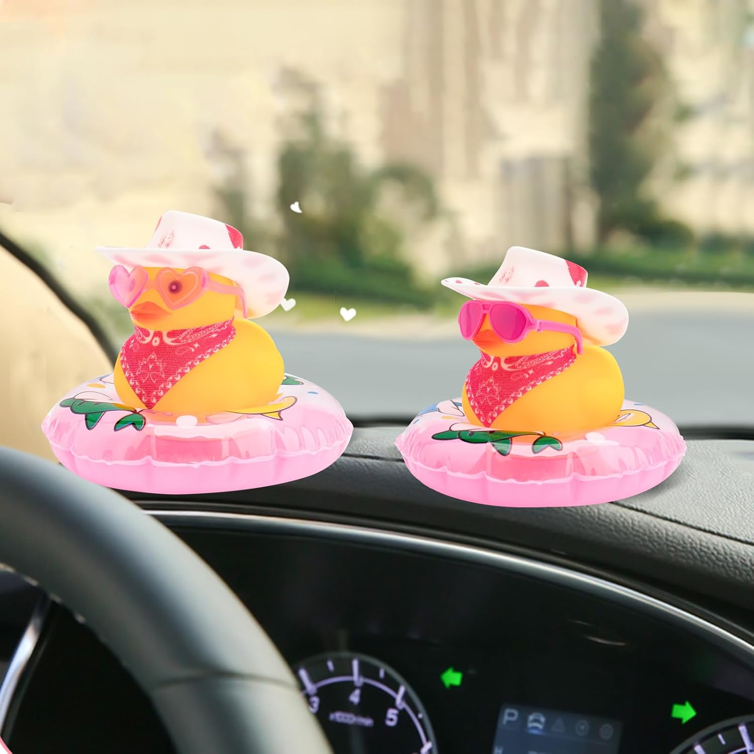 wonuu Decoración de pato de goma para automóvil, accesorios lindos para automóvil, pato vaquero occidental, decoración de tablero de automóvil con
