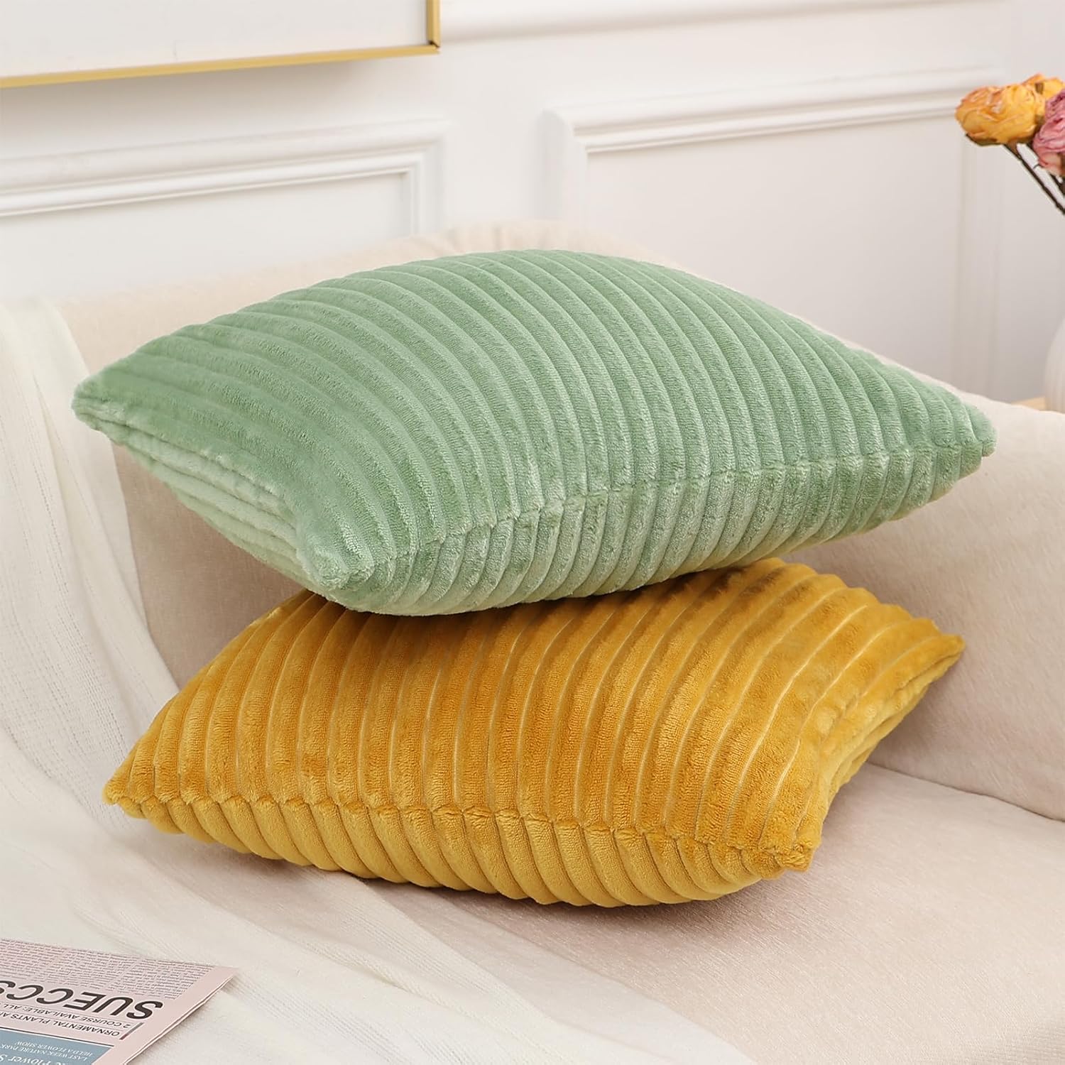 Simmore Juego de 2 fundas de almohada decorativas de 26 x 26 pulgadas, fundas de almohada de franela de felpa suave de doble cara para sofá, sala de