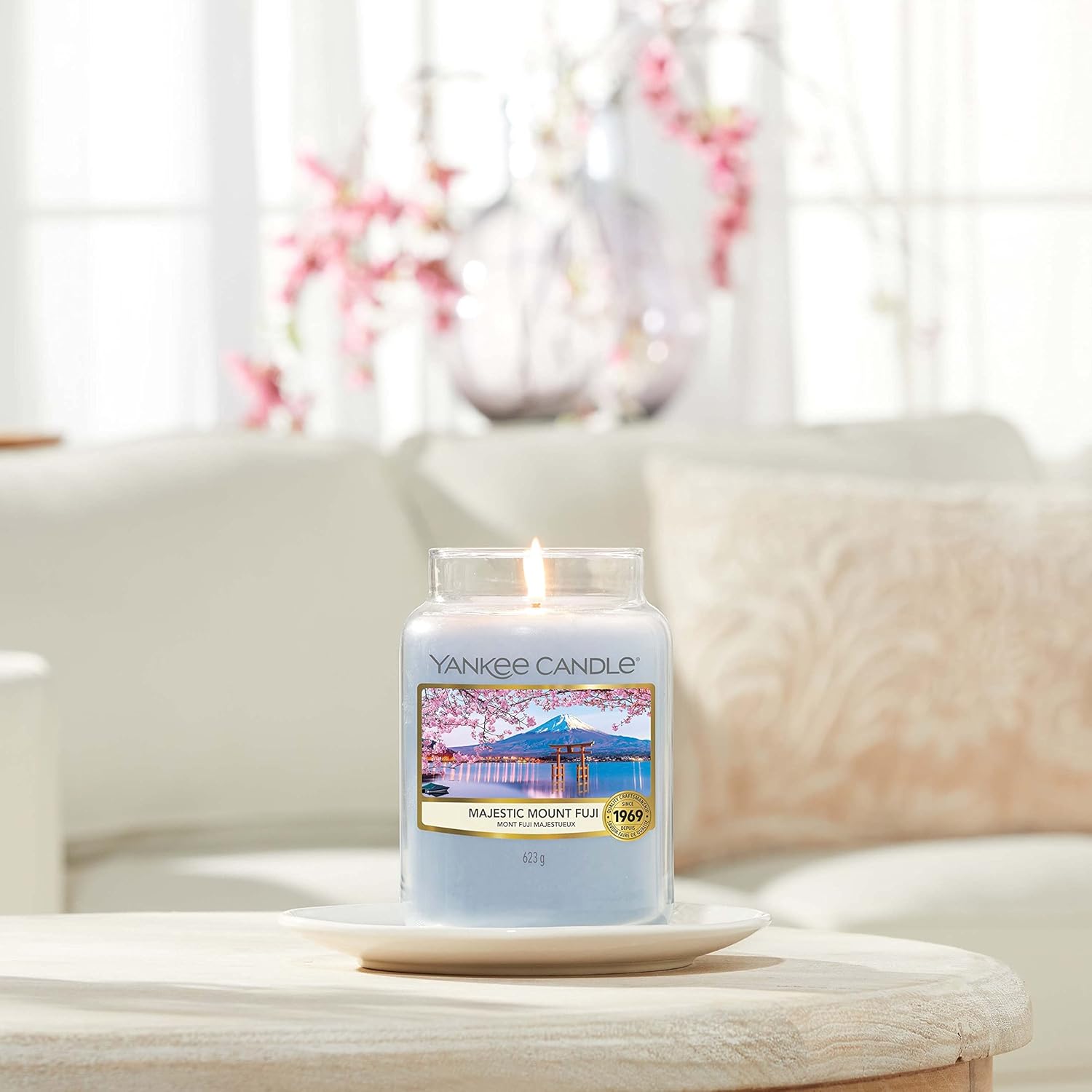 Yankee Candle Vela perfumada  Vela en tarro grande Majestic Mount Fuji  Colección Sakura Blossom Festival  Tiempo de combustión hasta 150 horas