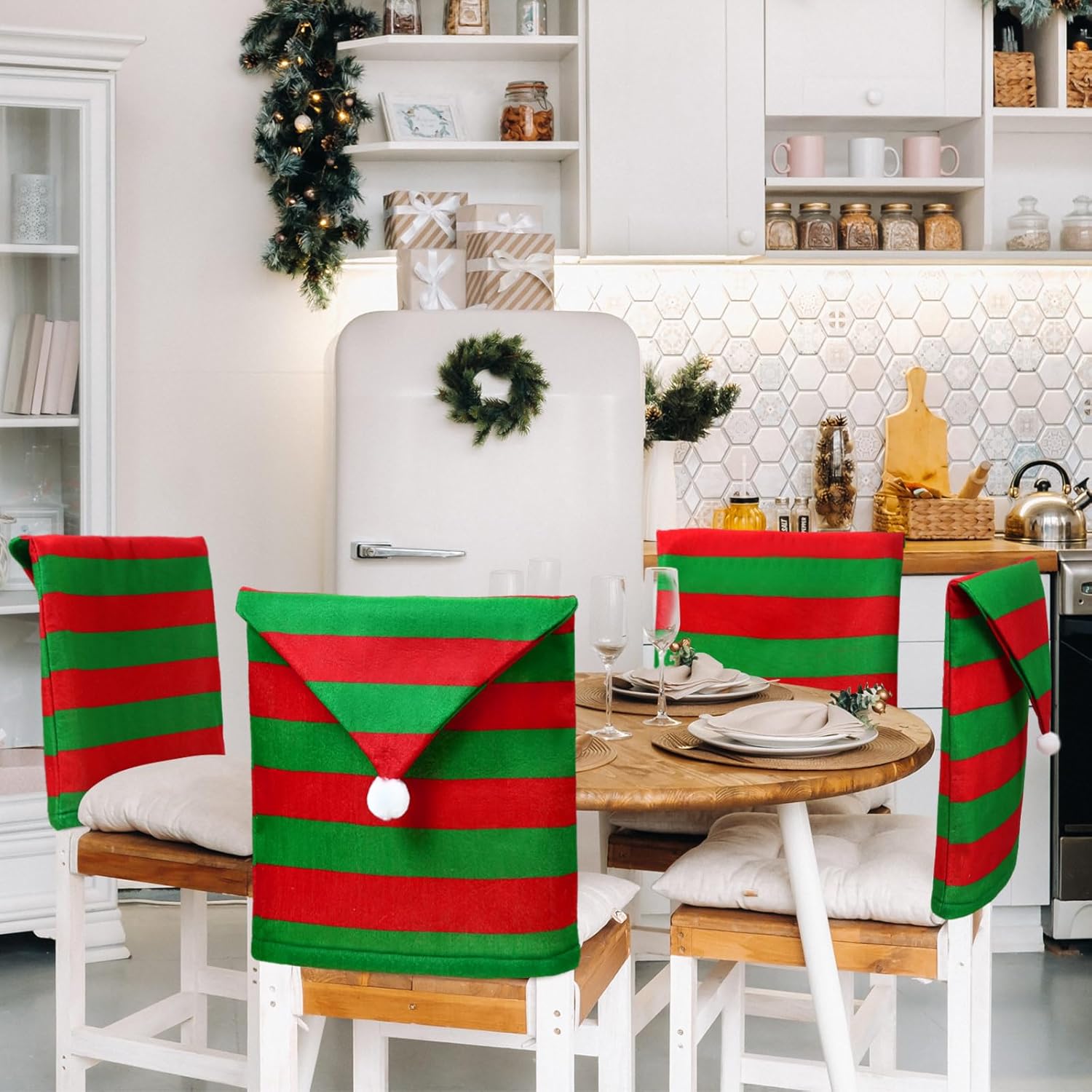 Juego de 8 fundas navideñas para sillas de Papá Noel, con sombrero de elfo de Navidad, fundas para sillas de respaldo de silla de Navidad para el
