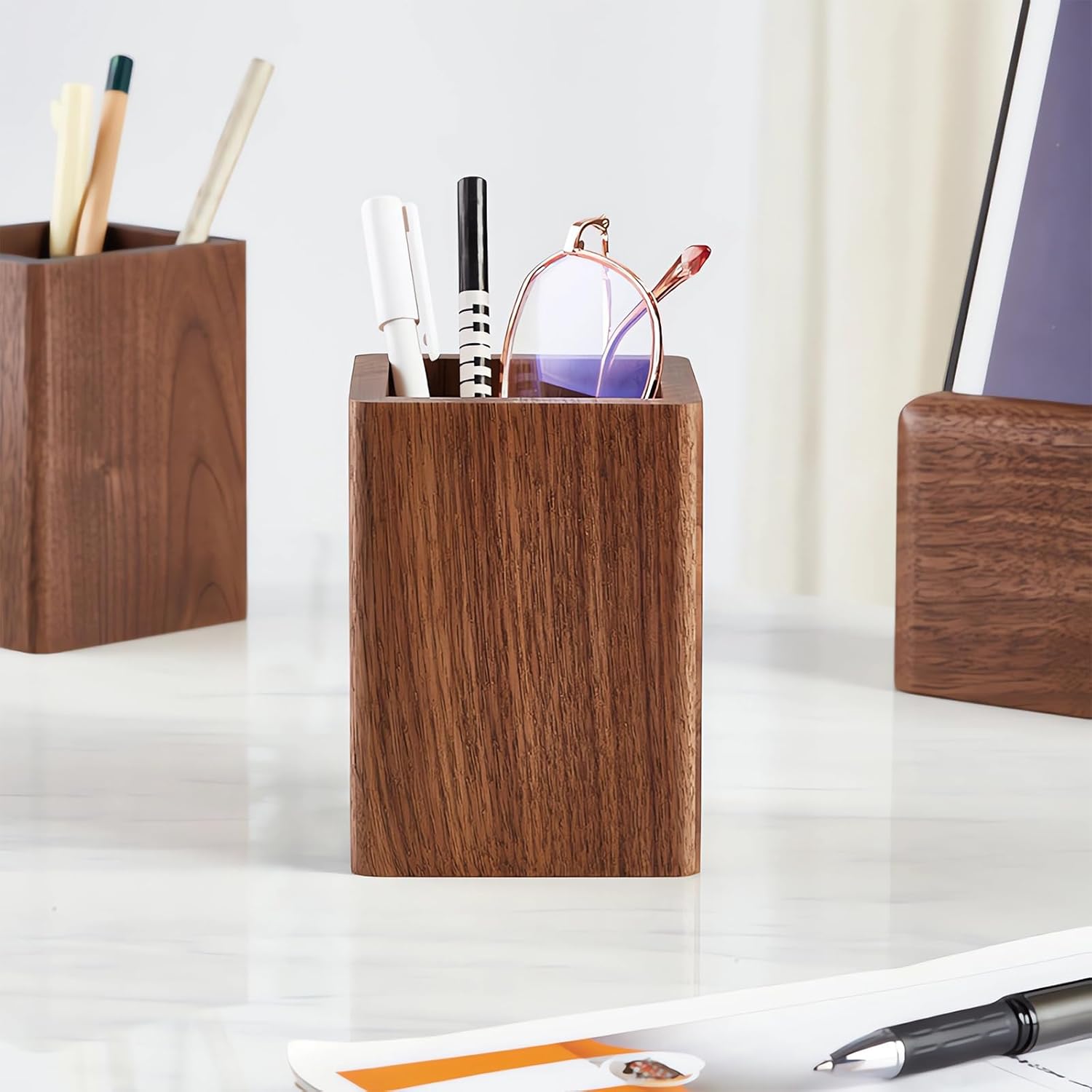 LEILISI Portalápices, soporte de madera de nogal para escritorio, almacenamiento de maquillaje, escuela, hogar, oficina, accesorios de mesa y