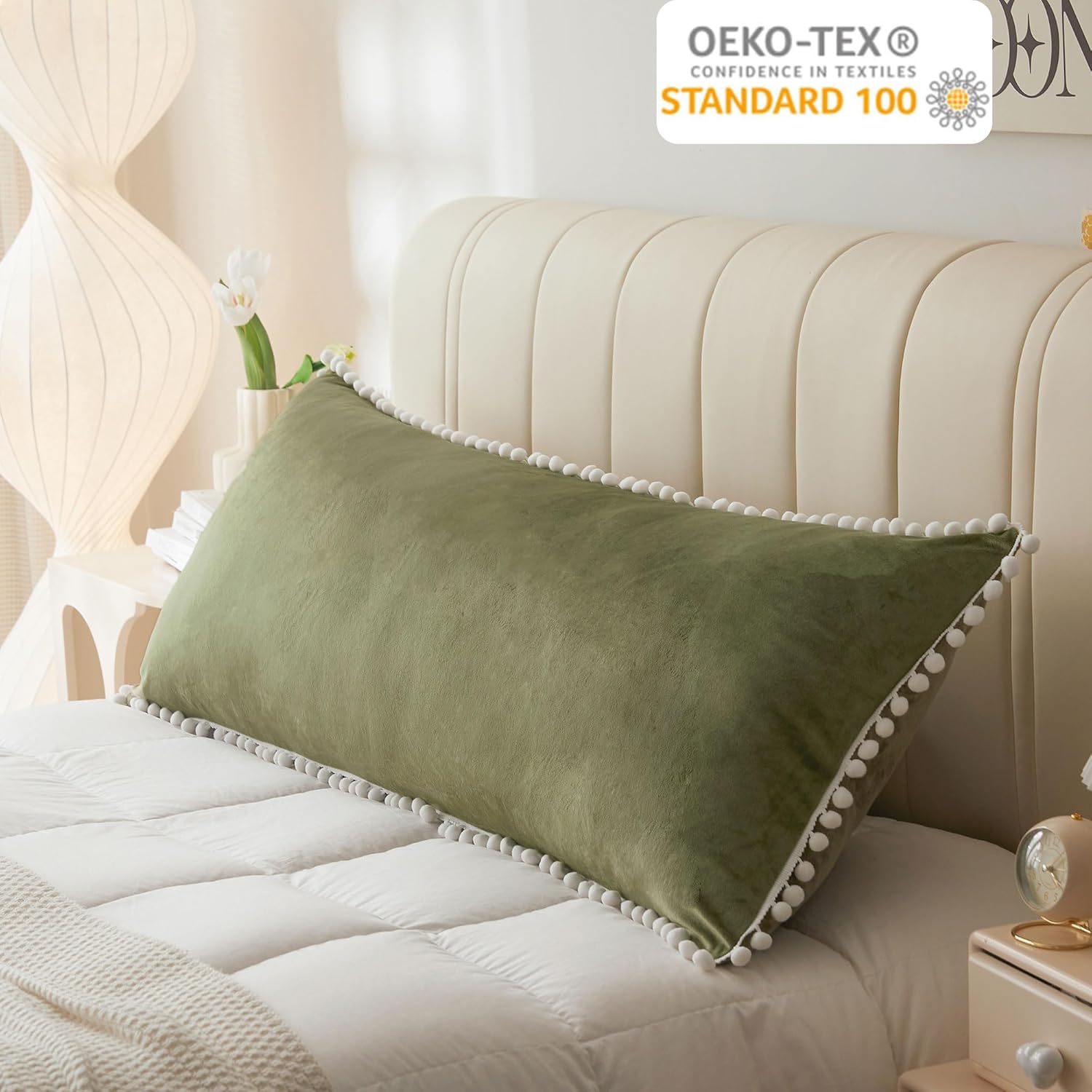 LIFEREVO Funda de almohada corporal de terciopelo con pompones, funda de almohada larga y mullida de 20 x 54 pulgadas, funda de almohada de