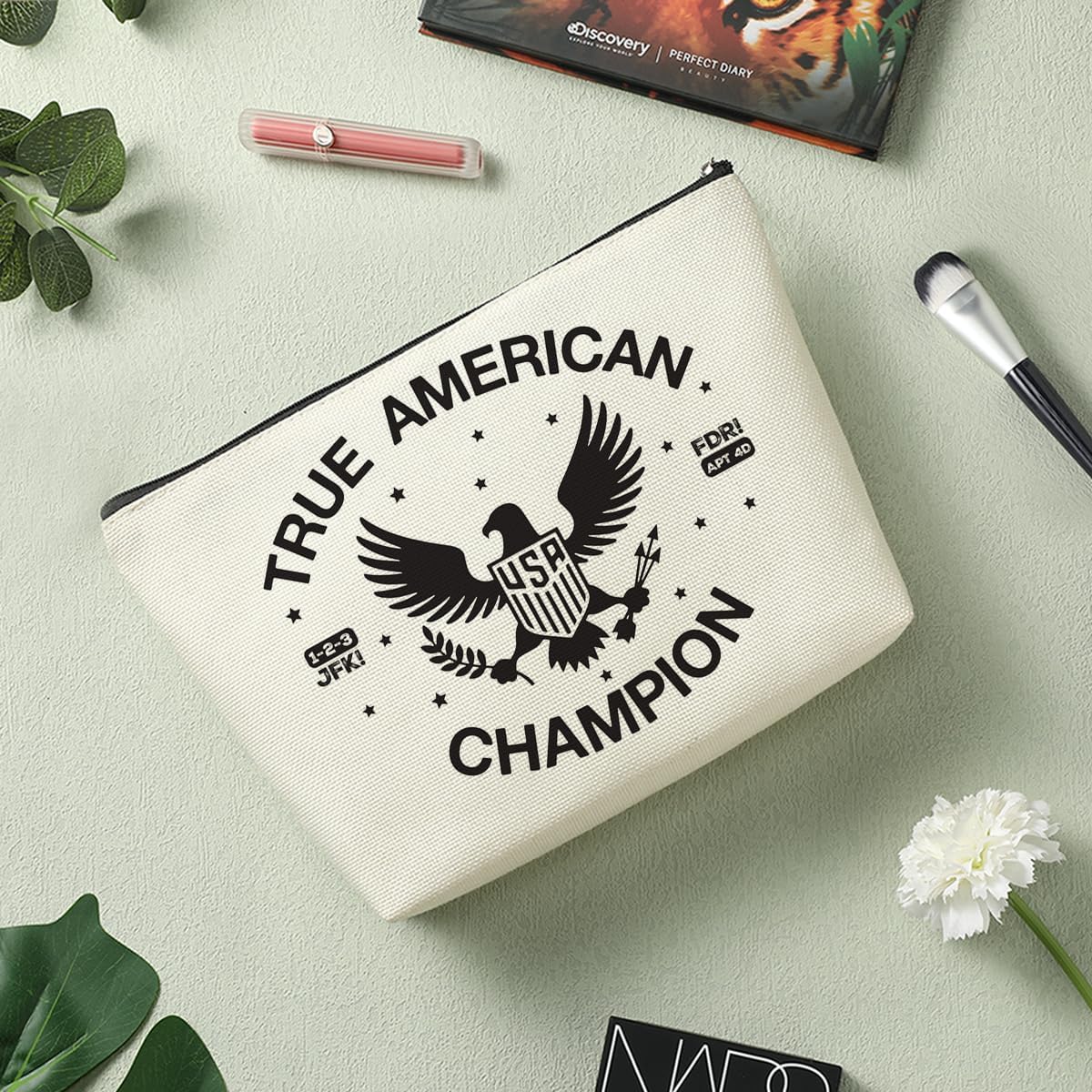 Bolsa de maquillaje inspirada en programas de televisión para regalo de 29 cumpleaños, blanco583