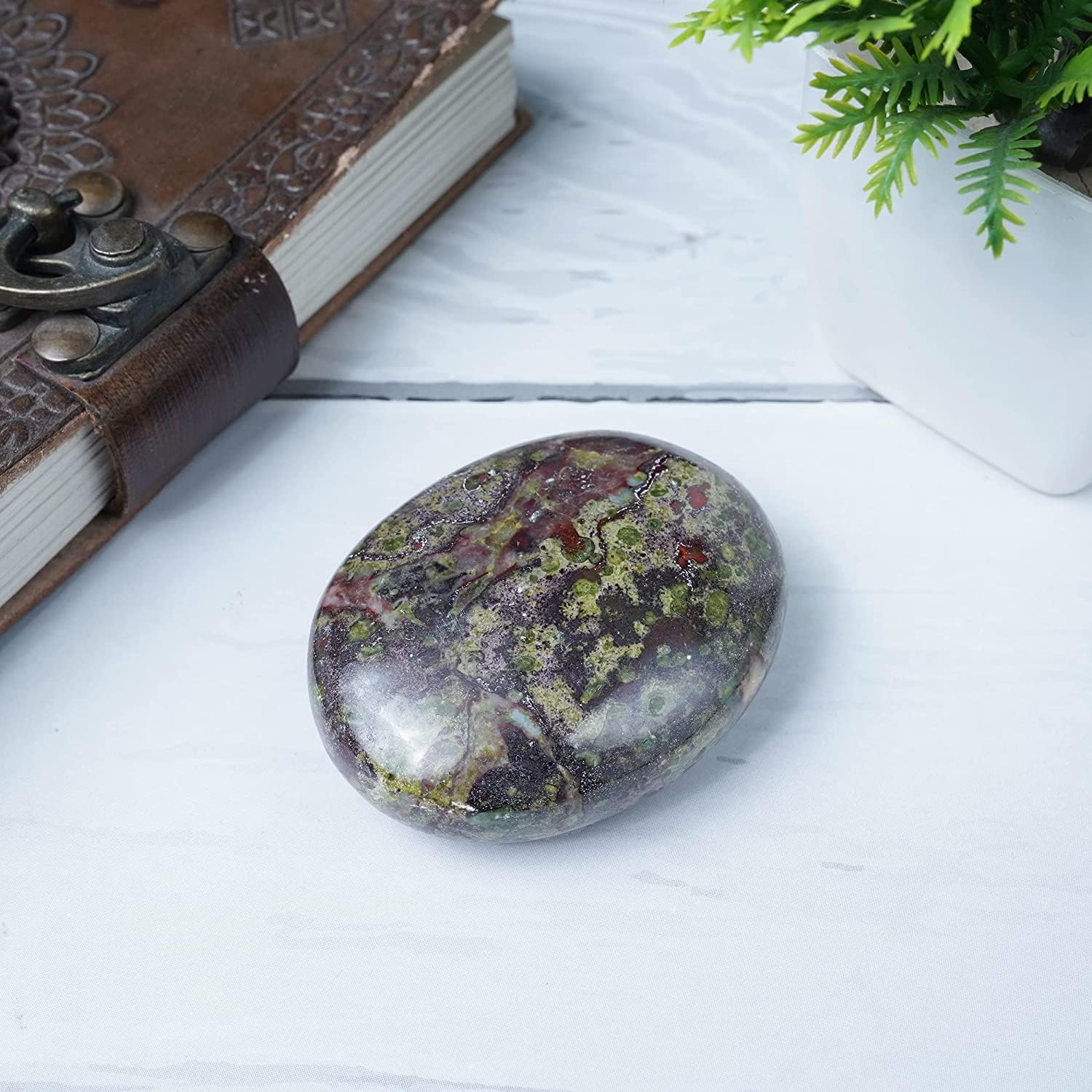ZAICUS Piedra de sangre de dragón de 55 a 2.362 in y cristal  Piedra natural para el equilibrio de chakras del cuerpo, piedra de preocupación grande