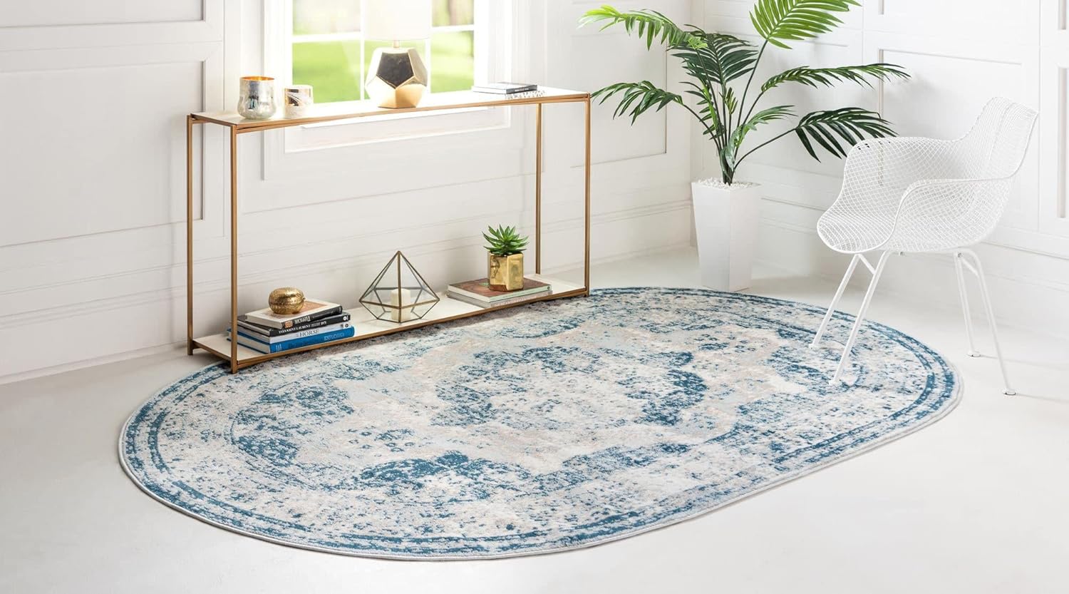 Rugs.com Alfombra de la colección Monte Carlo, alfombra ovalada mediana azul de 5 x 8 pies, perfecta para salas de estar, comedores grandes, planos