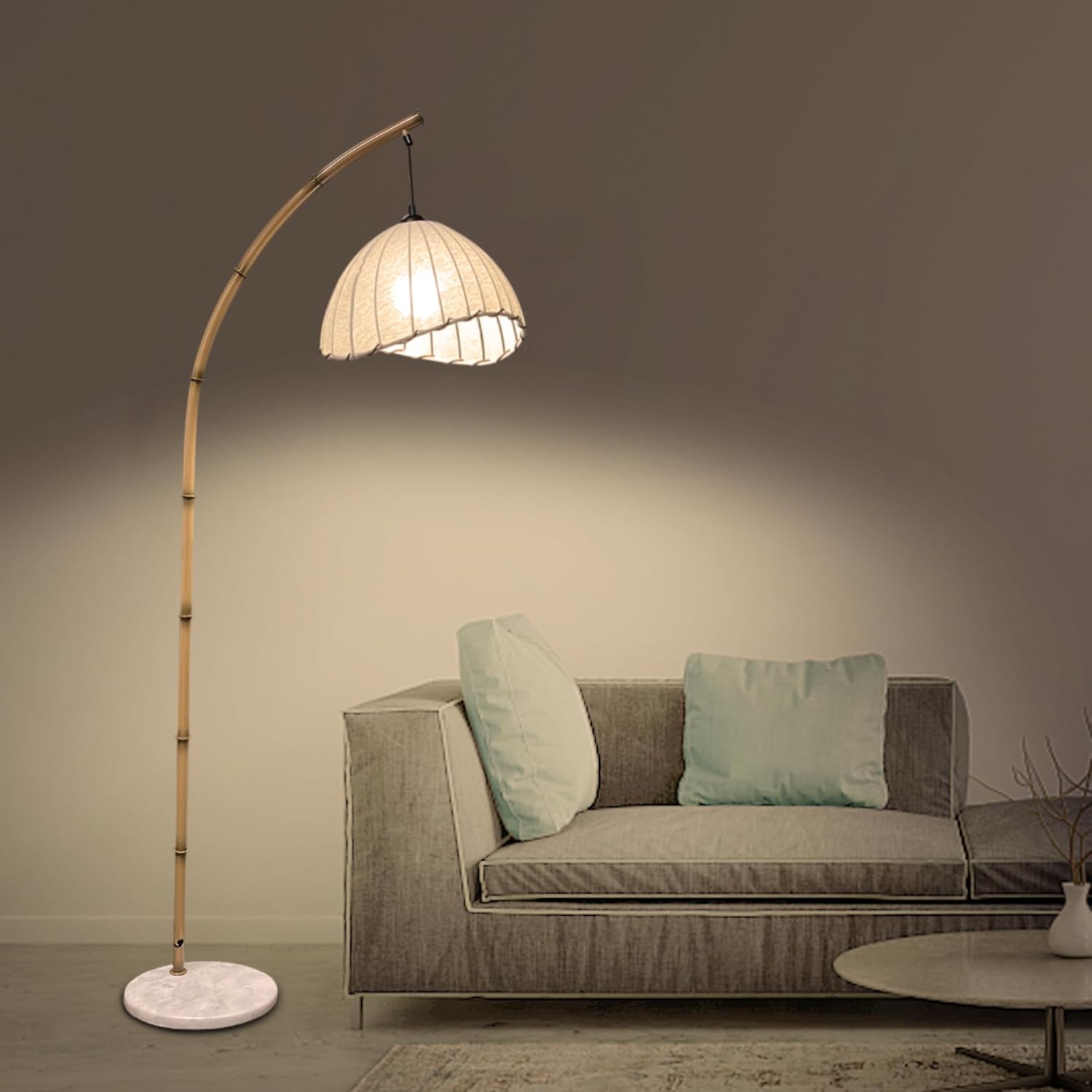 Lámpara de pie retro de bambú para sala de estar, lámparas de lectura altas, lámpara vertical colgante bohemia moderna estilo ratán antiguo para