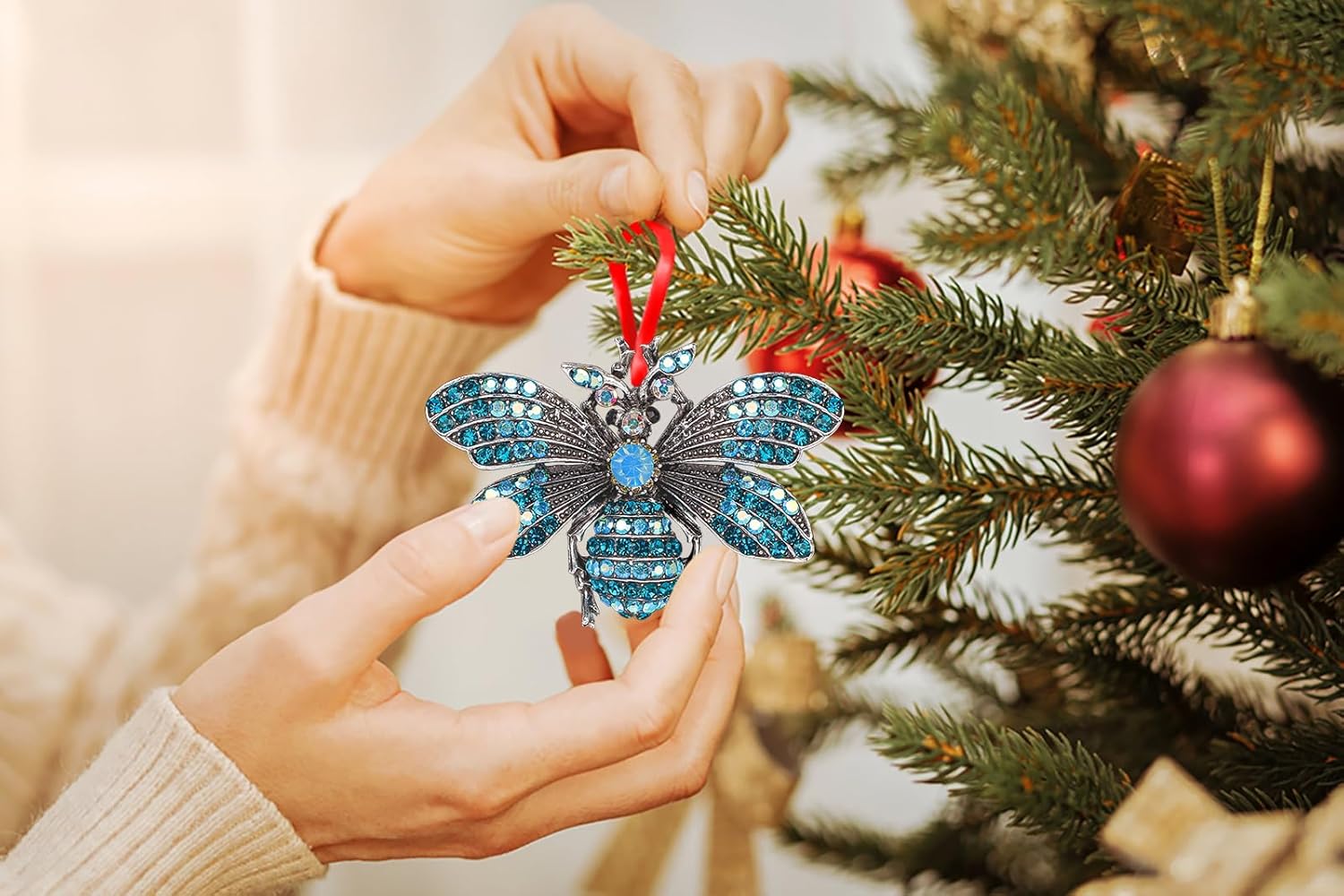 WaaHome Adornos de Navidad de abeja azul, decoración de abeja iridiscente, adornos de recuerdo de abeja de metal para decoraciones de árbol de