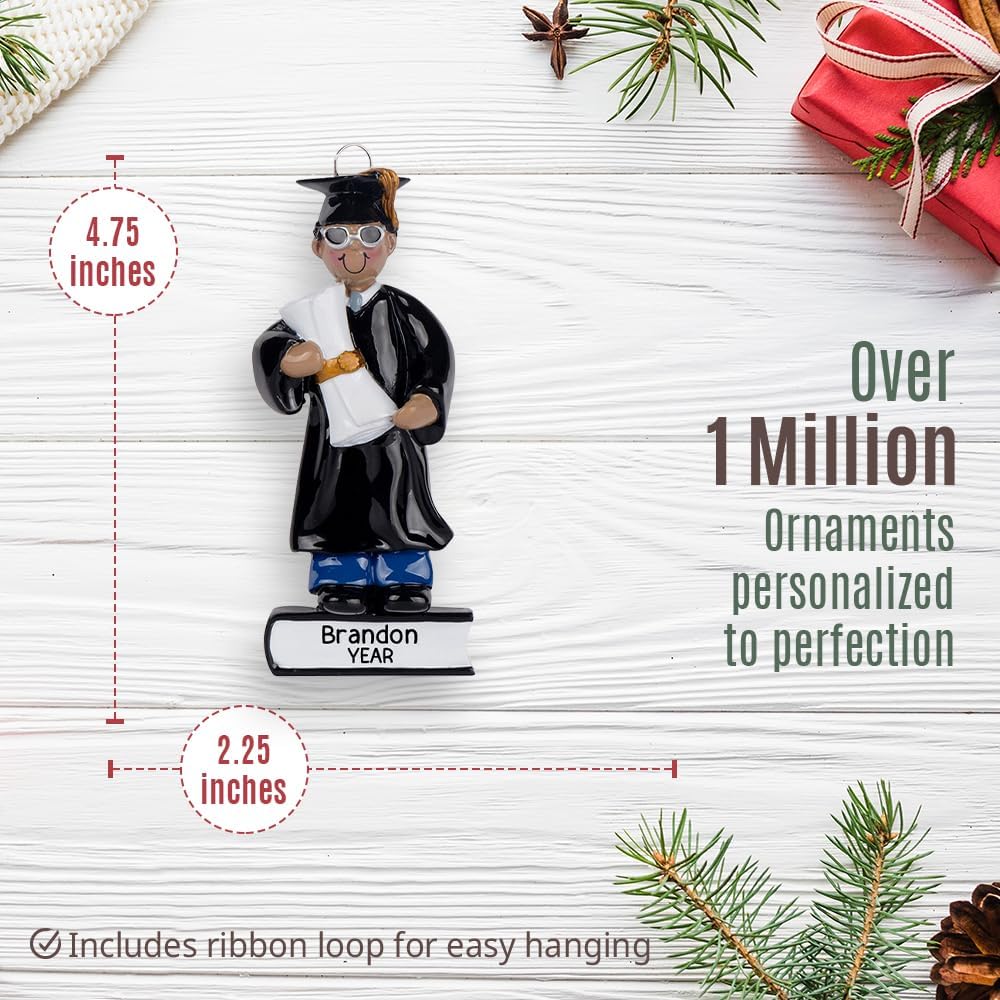 Adornos de Navidad personalizados de graduación 2023  Personalización rápida y gratuita las 24 horas  Decoración navideña de chico étnico graduado
