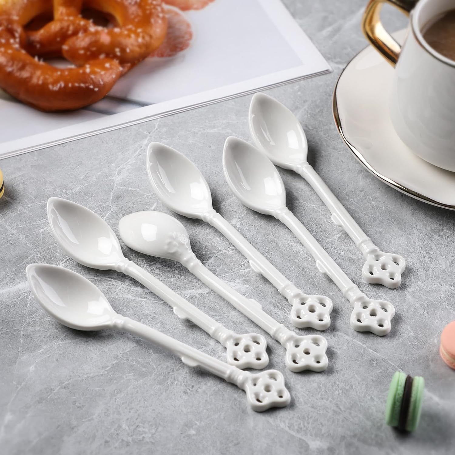Juego de 12 cucharas de café de cerámica con mango largo, cucharas de café Demitasse de porcelana, cucharas de café pequeñas de porcelana (blanco)