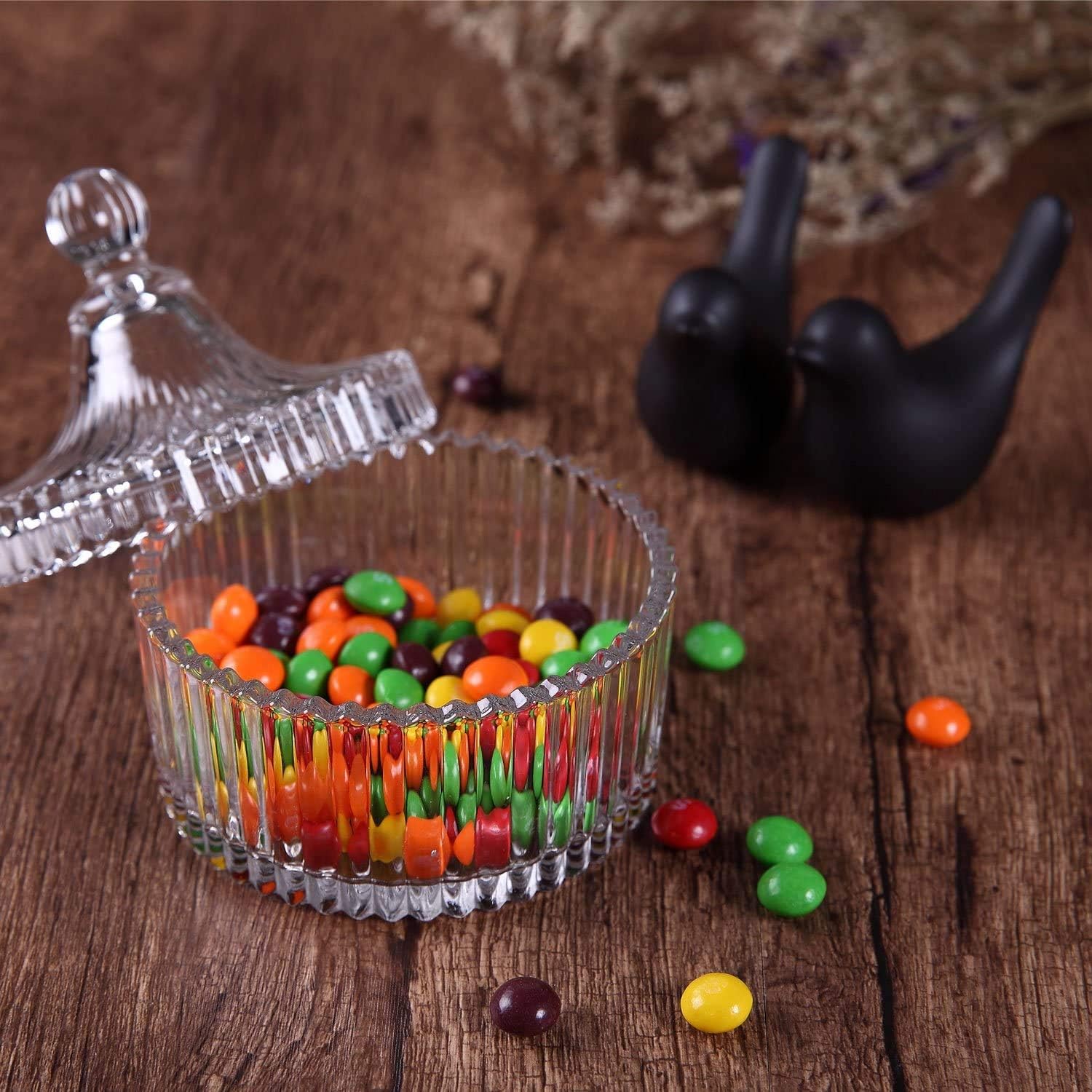 ComSaf Plato de cristal para dulces con tapa, cuenco decorativo para dulces, tarro de caramelo cubierto de cristal para escritorio de oficina en