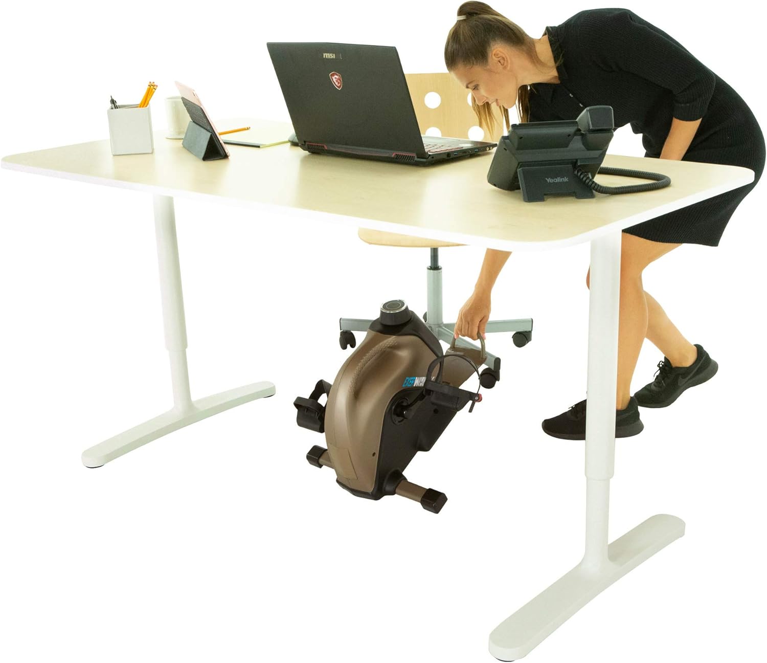 EXERPEUTIC Bicicleta estática Bluetooth para debajo del escritorio con gancho extensible para silla para todas las alturas de usuario y aplicación