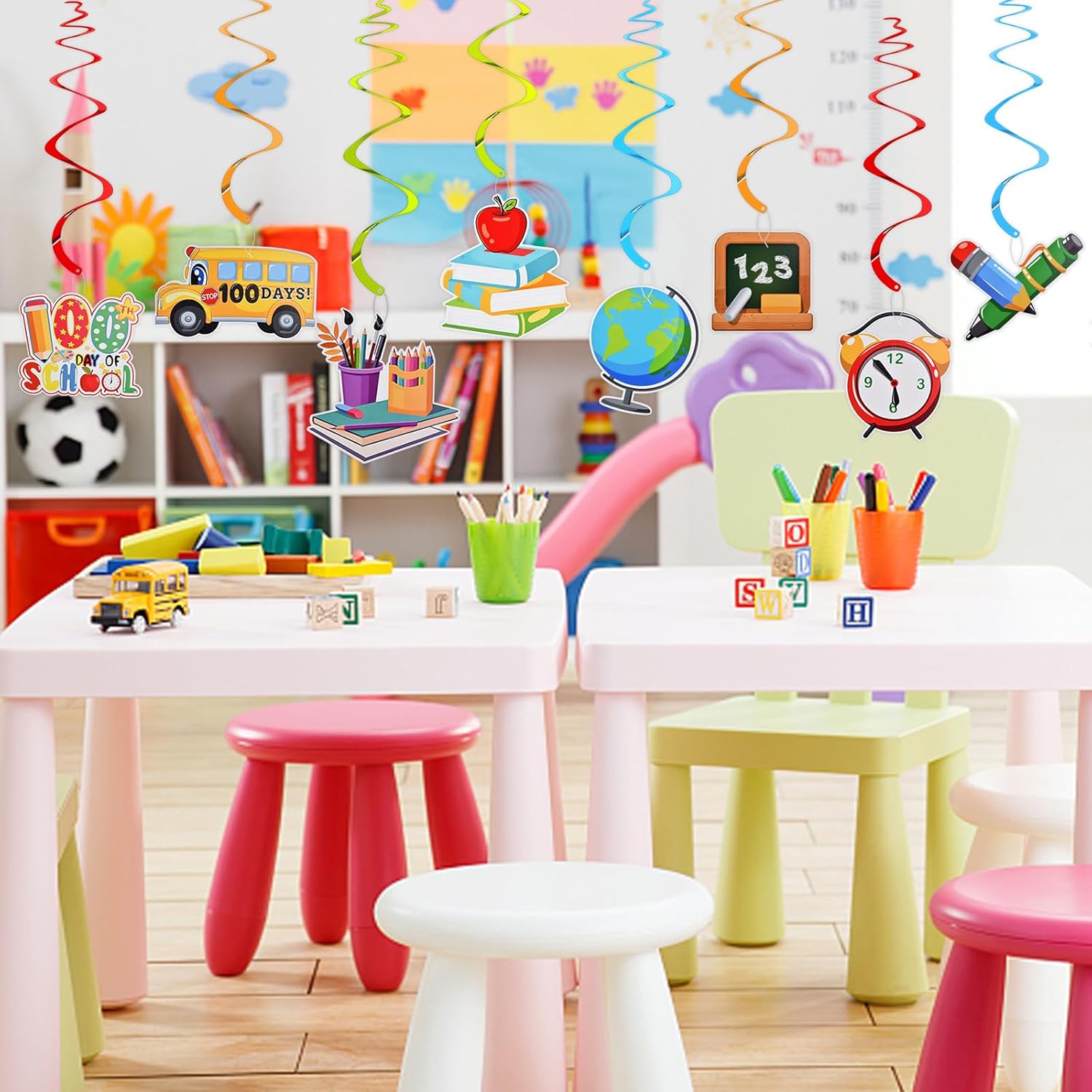 Abitoncc Decoración colorida para fiesta de 100 días de escuela, cartel de celebración de 100 días de escuela, espirales colgantes para aula,
