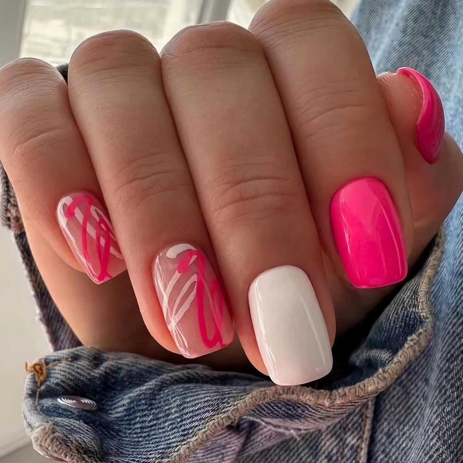 BABALAL Uñas postizas cuadradas a presión, medianas, color rosa intenso, para el verano, uñas acrílicas cuadradas ovaladas brillantes para mujeres y