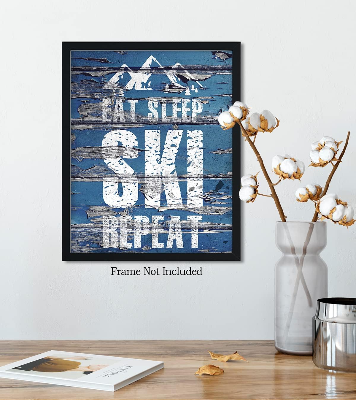 Eat Sleep Ski Repeat – Decoración de pared motivacional de esquí con un fondo azul – ilustraciones sin marco impresas en papel fotográfico