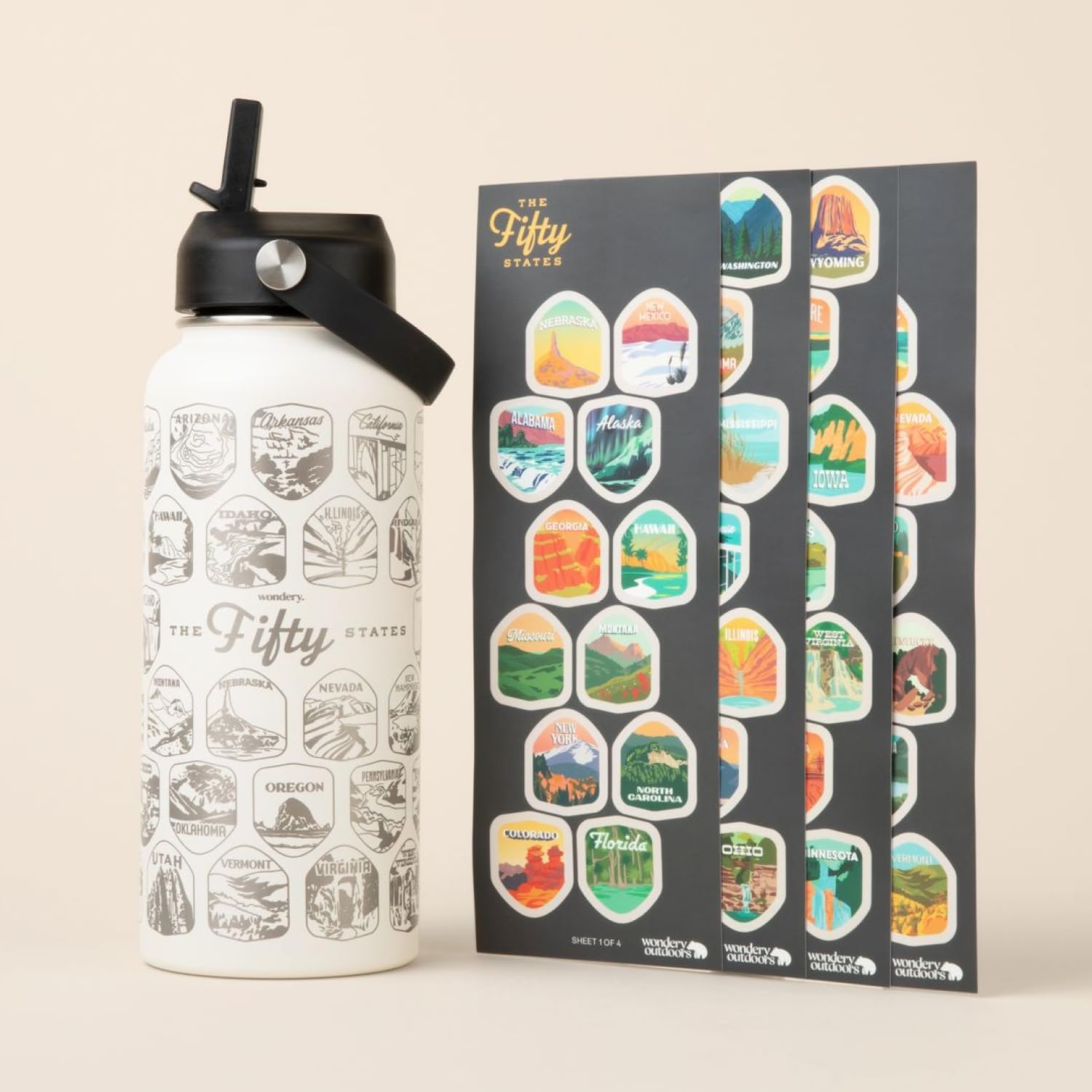 Botella de agua de viaje oficial de Fifty States con calcomanías impermeables y pajilla, color crema, 32 onzas grabadas, acero inoxidable aislado