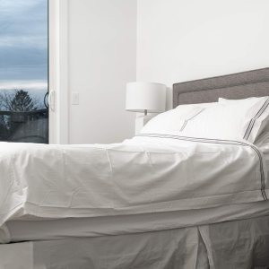 Juego de sábanas de 5 estrellas con sábana encimera, sábana bajera, 2 fundas de almohada (azul marino, Queen) Juego de sábanas de 5 estrellas con sábana encimera, sábana bajera, 2 fundas de almohada (azul marino, Queen)