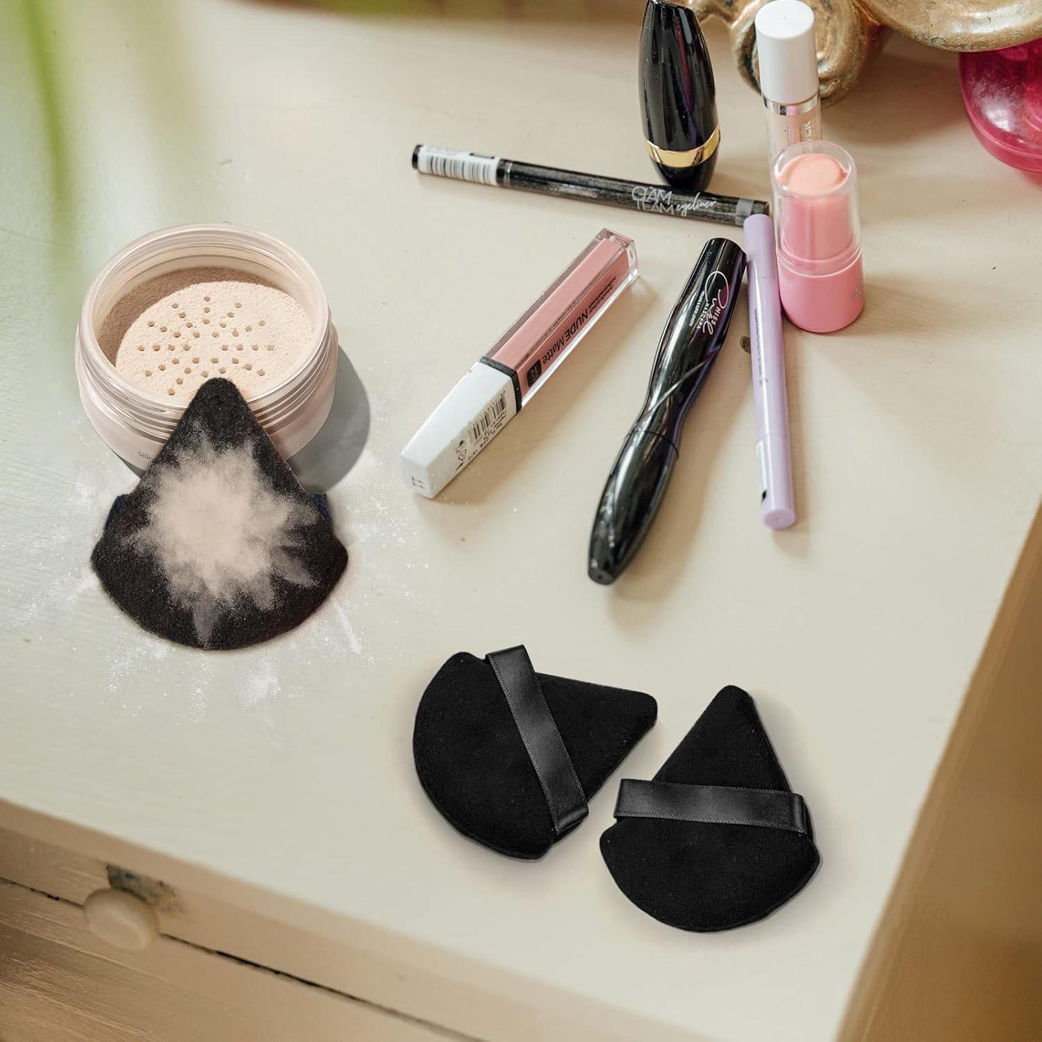 16 piezas de soplos de polvo triangulares, soplo de maquillaje de cara para el cuerpo polvo suelto herramienta de maquillaje de belleza negro