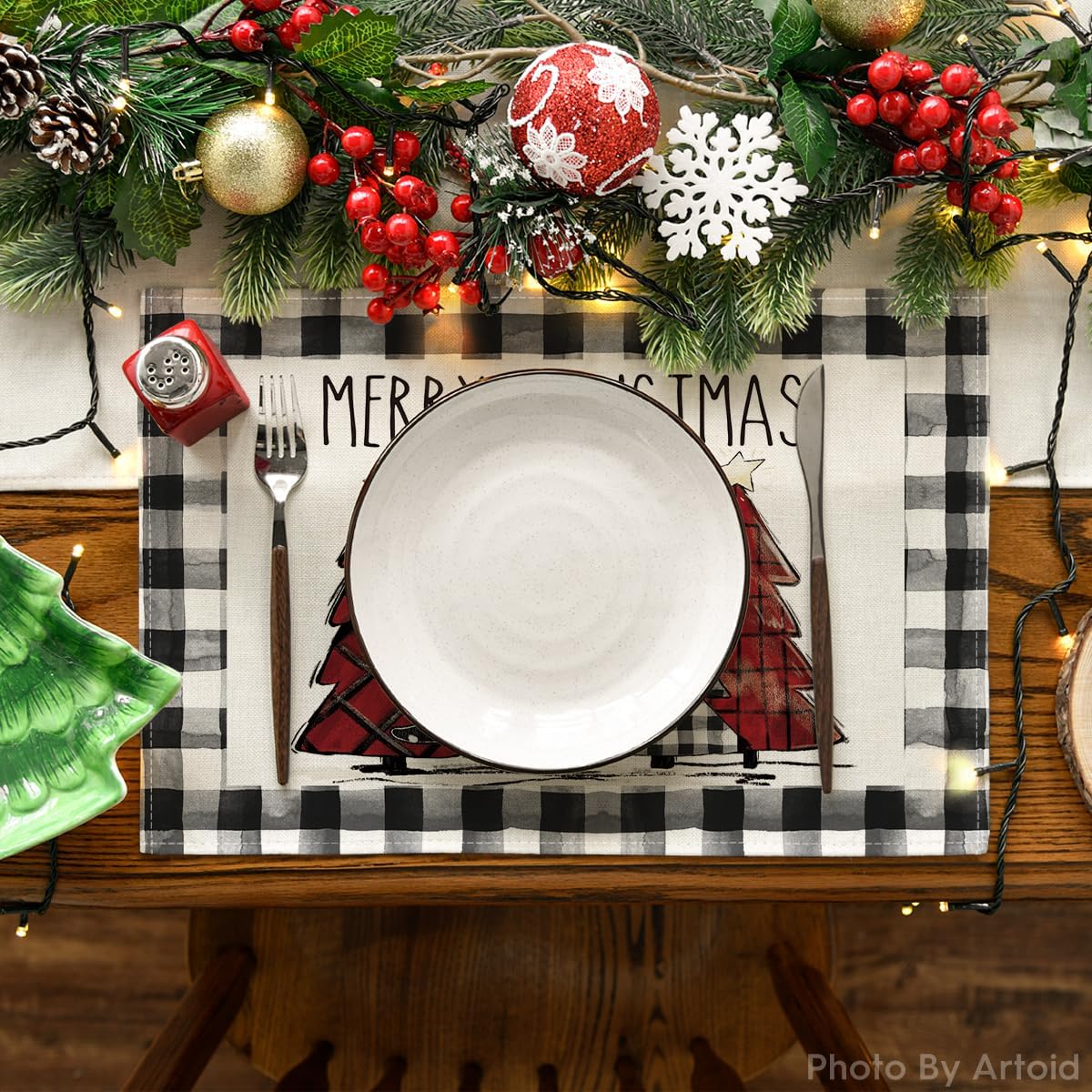Artoid Mode Waterclor Buffalo – Juego de 2 manteles individuales con diseño de árboles de Navidad, 12 x 18 pulgadas, manteles individuales de