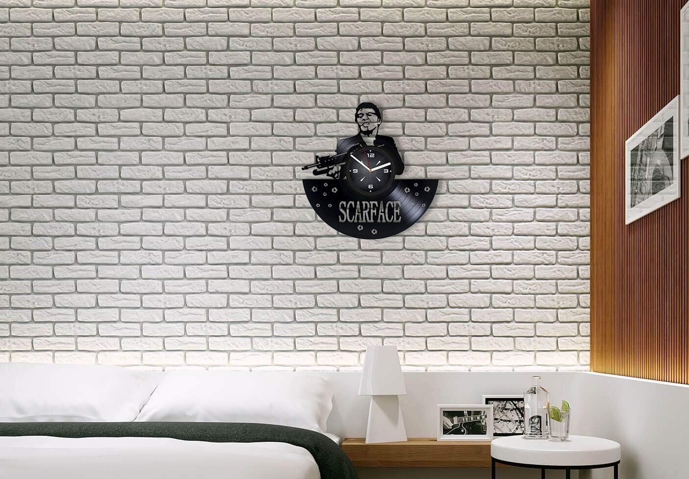 Reloj de pared de disco de vinilo Scarface. Decoración para dormitorio, sala de estar, habitación de los niños. Regalo para hombres o mujeres.