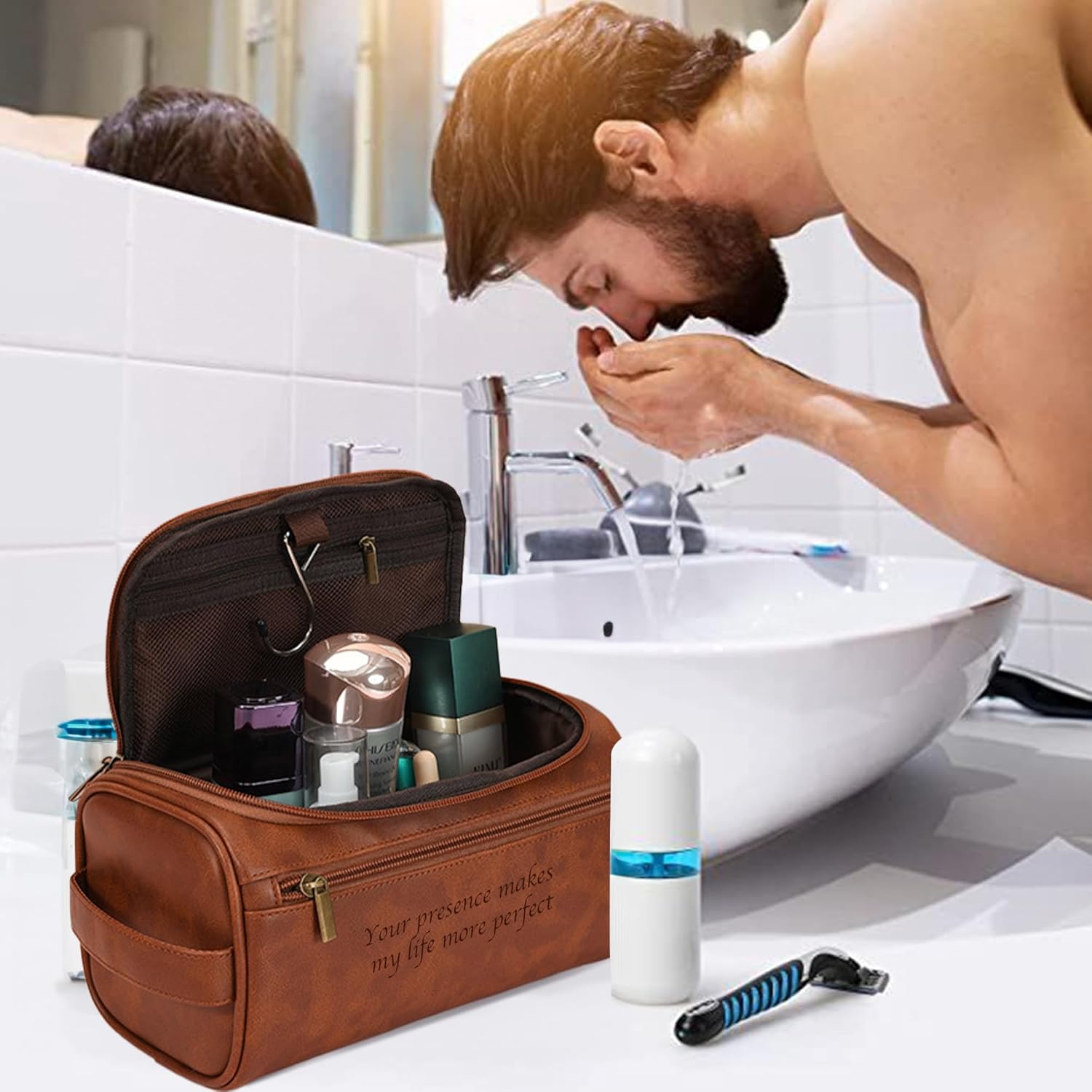 Easycosy Neceser personalizado para hombres, grabado con nombre e iniciales, bolsa de aseo de piel sintética para hombre, artículos esenciales de