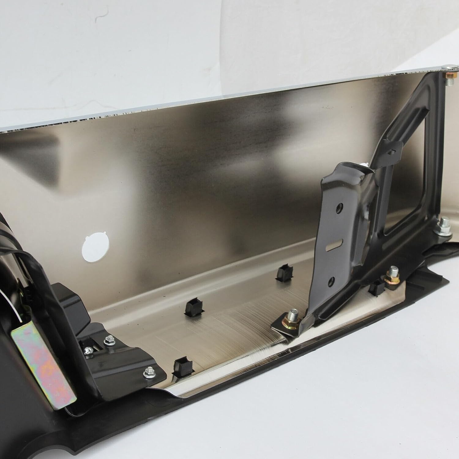 Parachoques trasero cromado para Dodge Ram 1500 2009-2018, Ram 2500 3500 2010-2012, con orificios de sensor de ayuda de estacionamiento, sin escape
